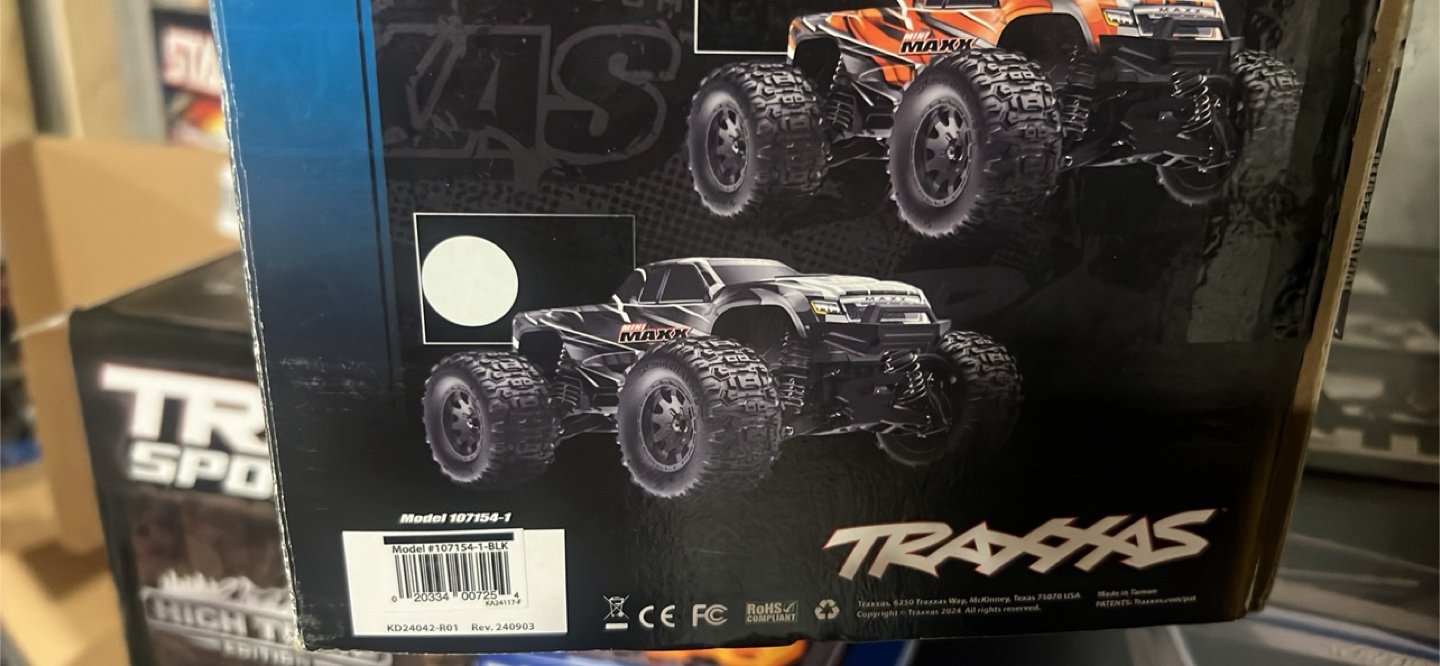 Traxxas Mini Maxx RC Truck - photo 2
