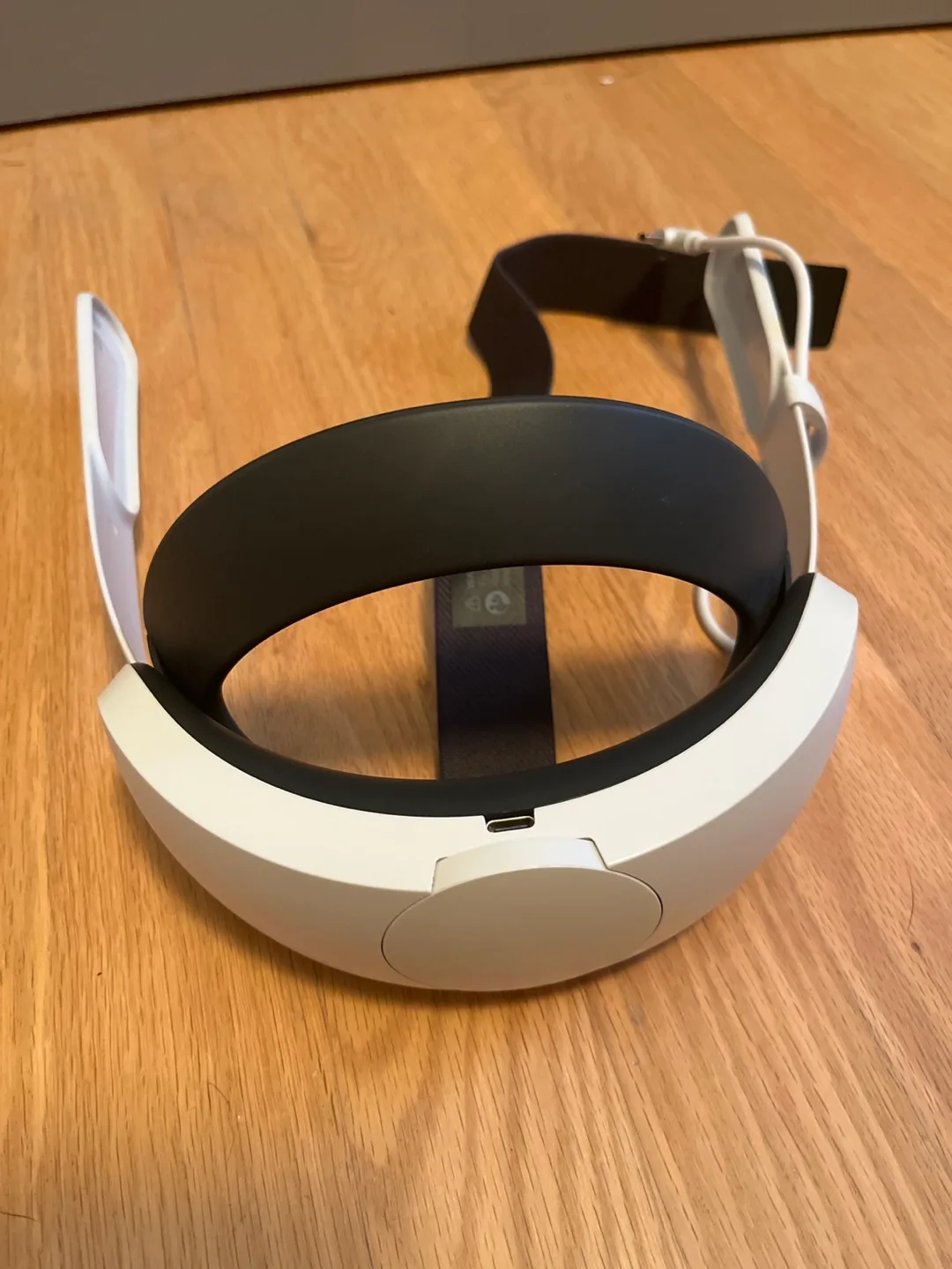 Meta Quest 2 VR Headset image indicator(10)