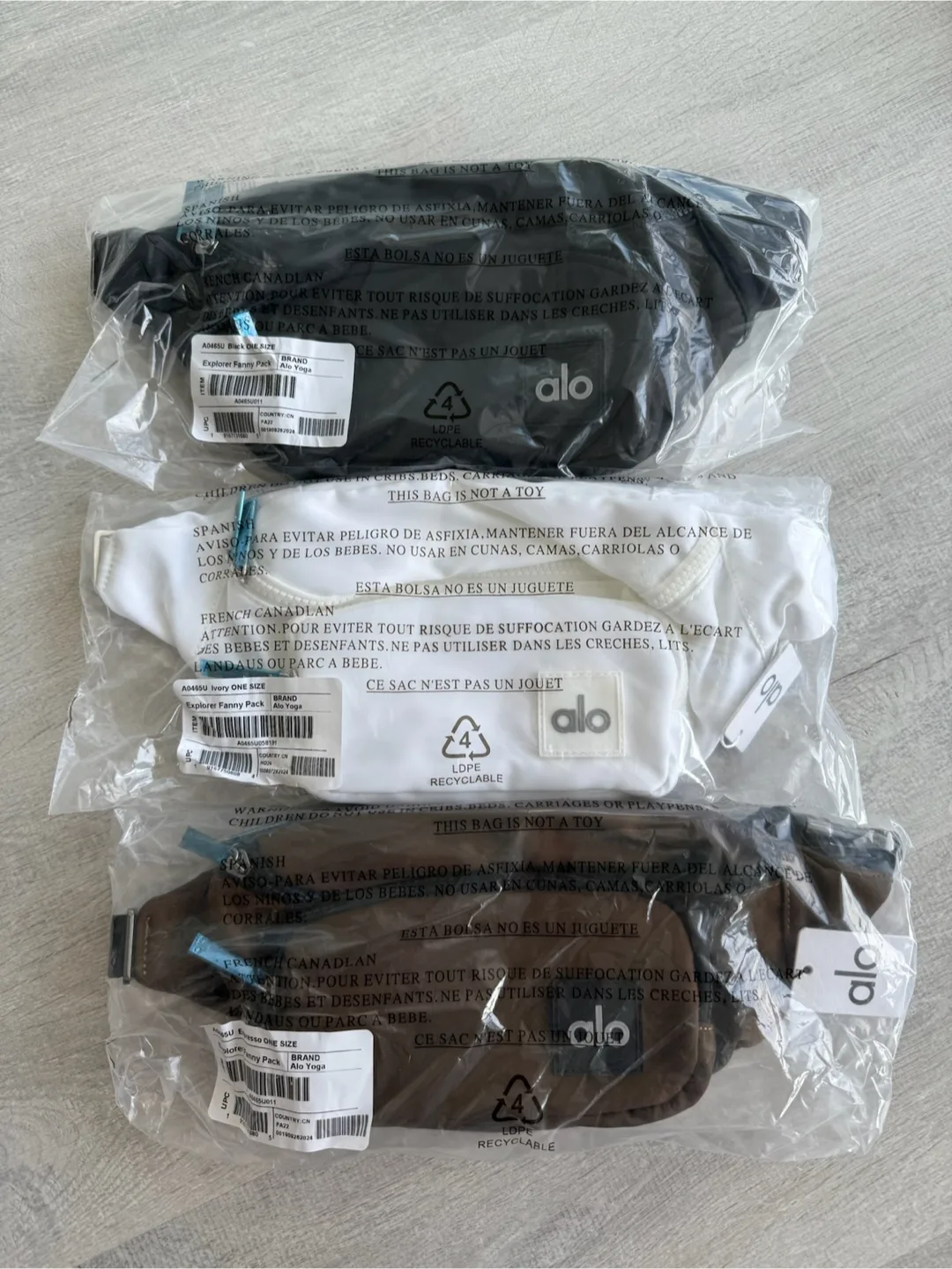 ALO Yoga Explorer Fanny Pack image indicator(3)