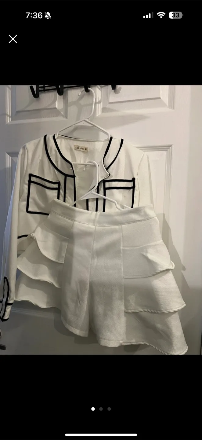 White Jacket & Skirt Set - Size M image indicator(3)