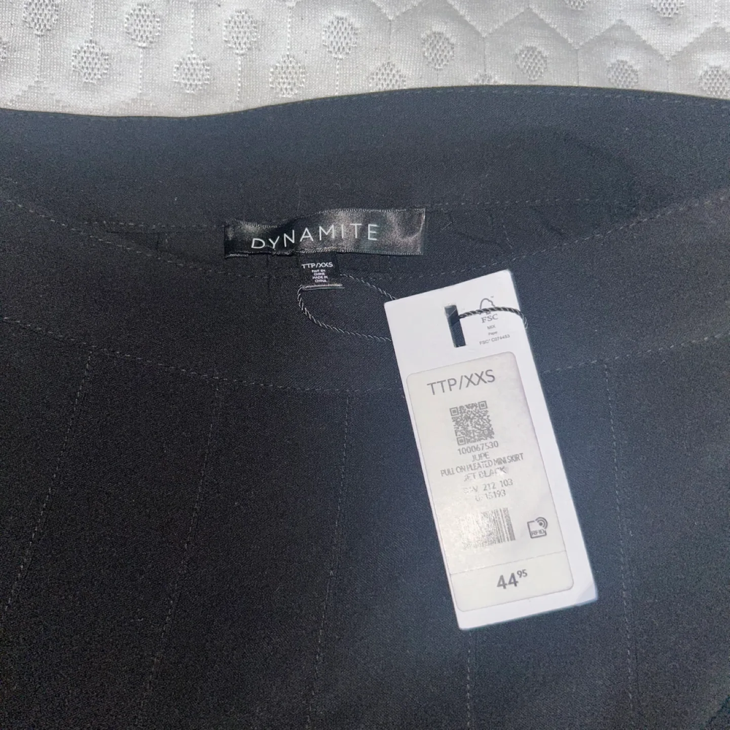 Dynamite Black Skirt high waisted (Dixie&Bloor) thumbnail