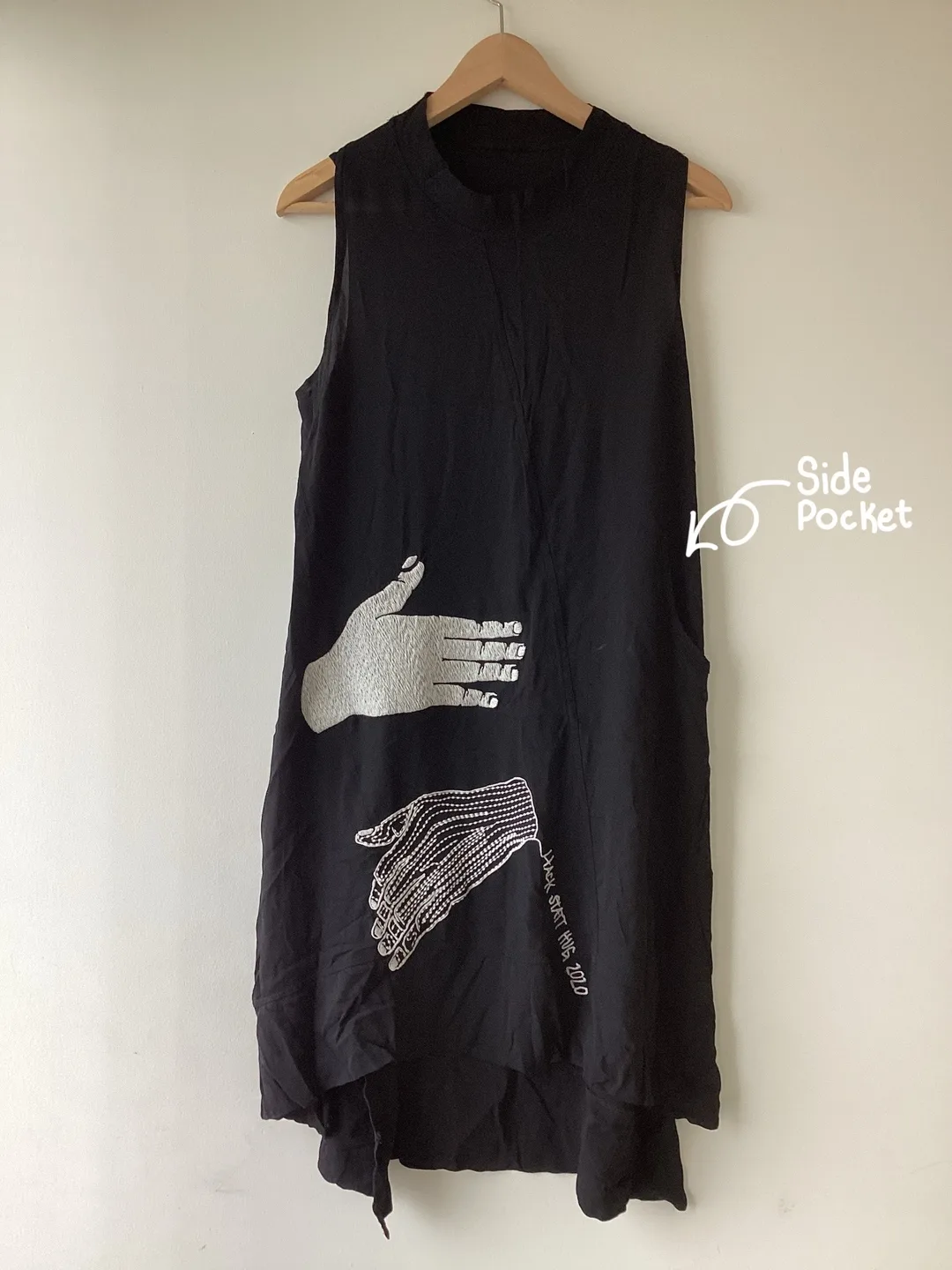 Black Sleeveless Dress with Hand Design image indicator(2)