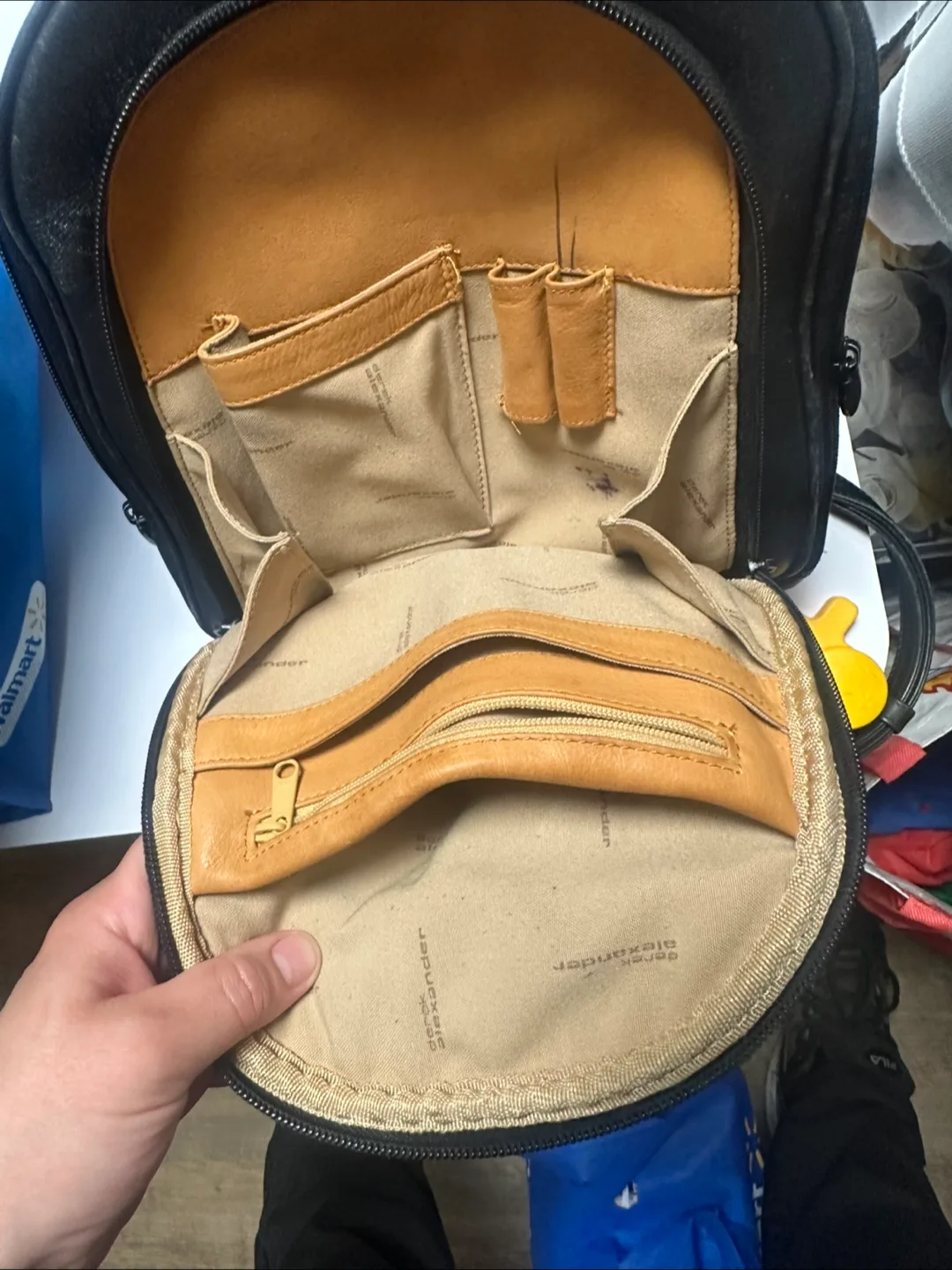 Derek Alexander Black Leather Backpack image indicator(5)