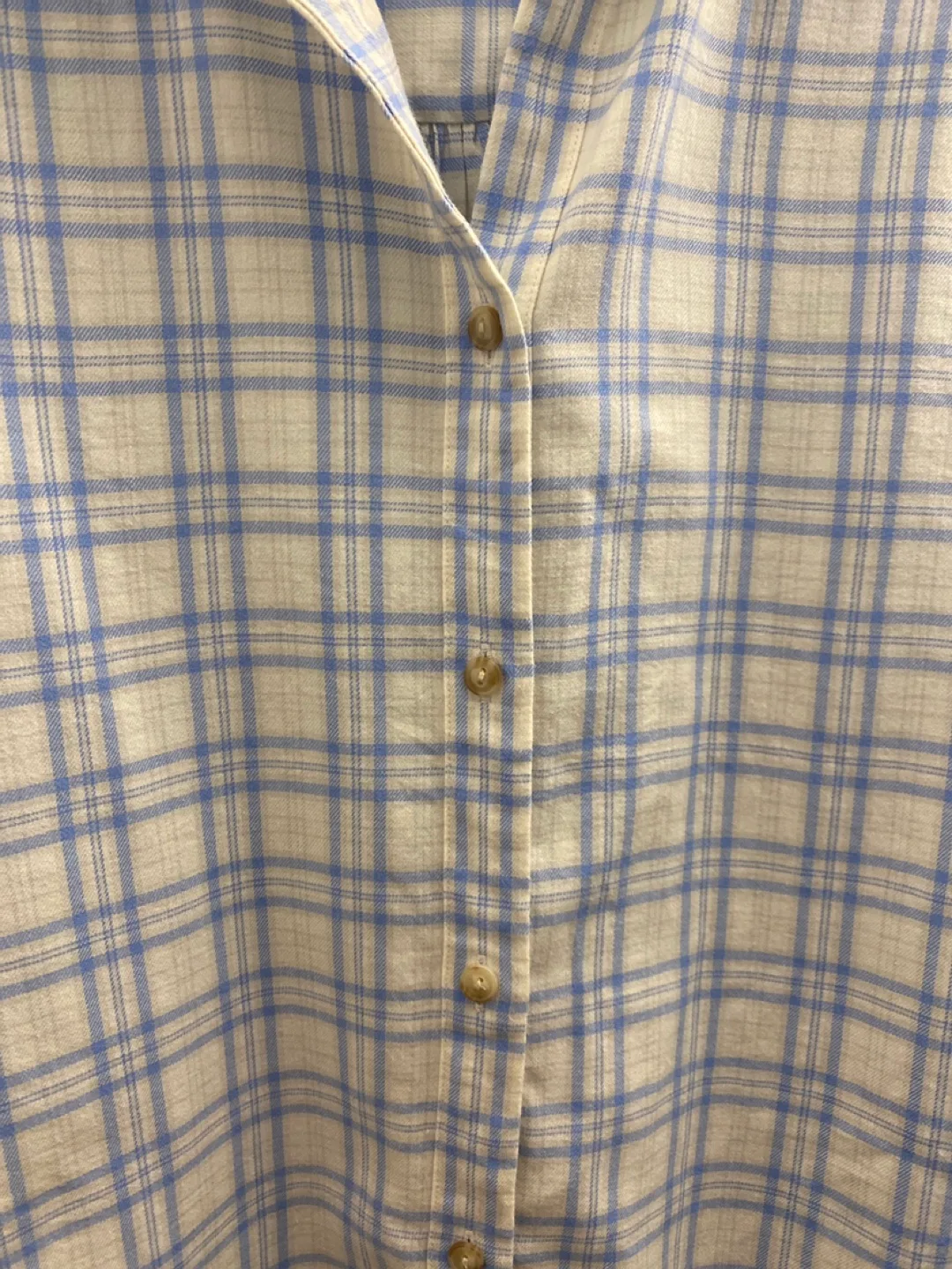 Uniqlo Plaid Button-Down Shirt image indicator(2)