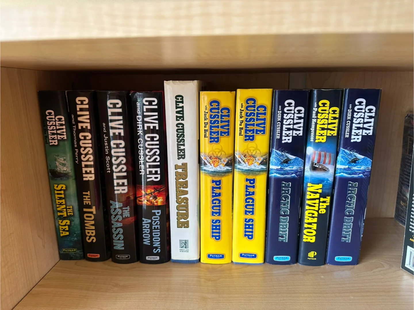 10 Clive Cussler books thumbnail