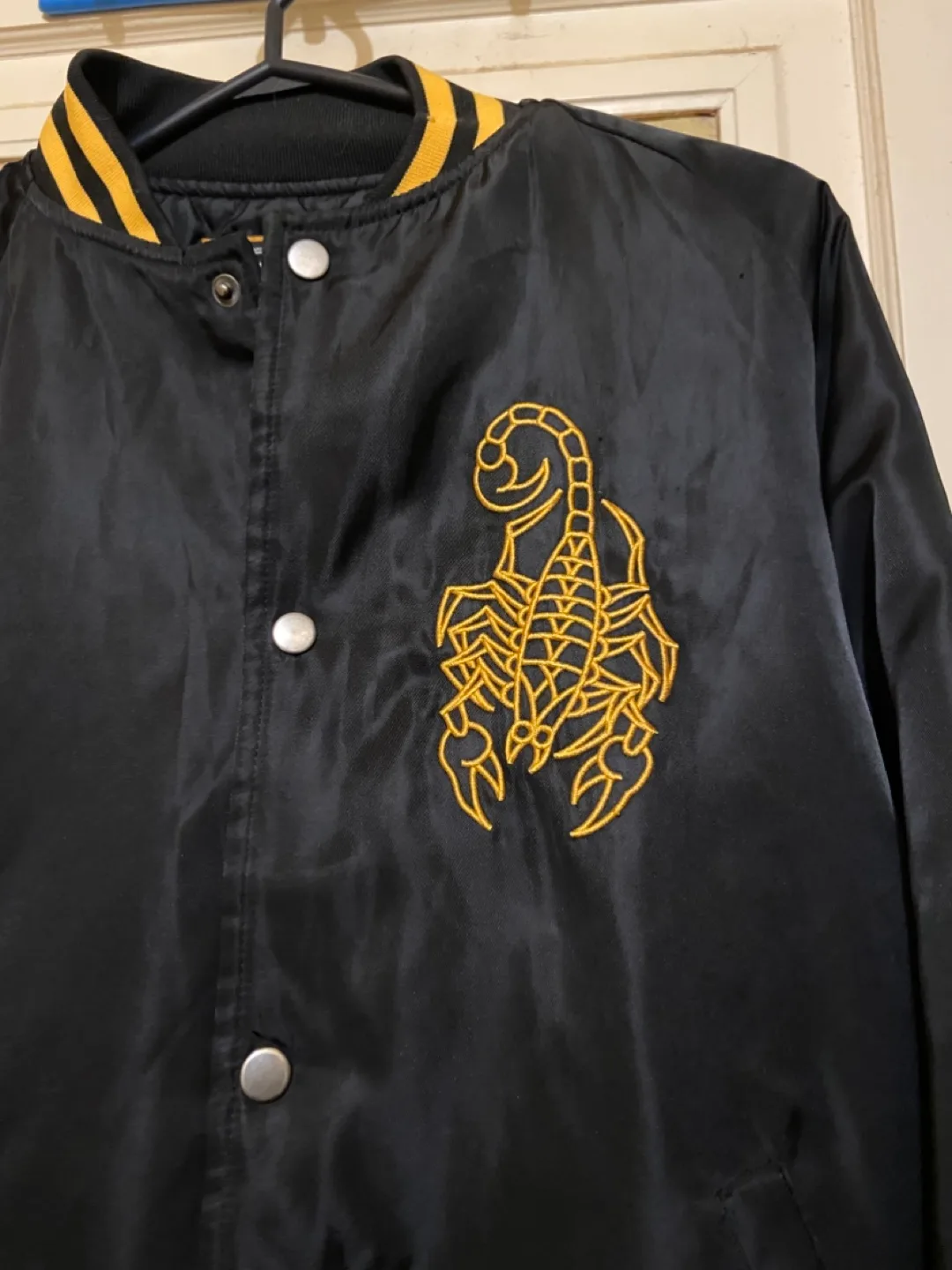 Indestructible MFG CO Jacket SzM image indicator(2)