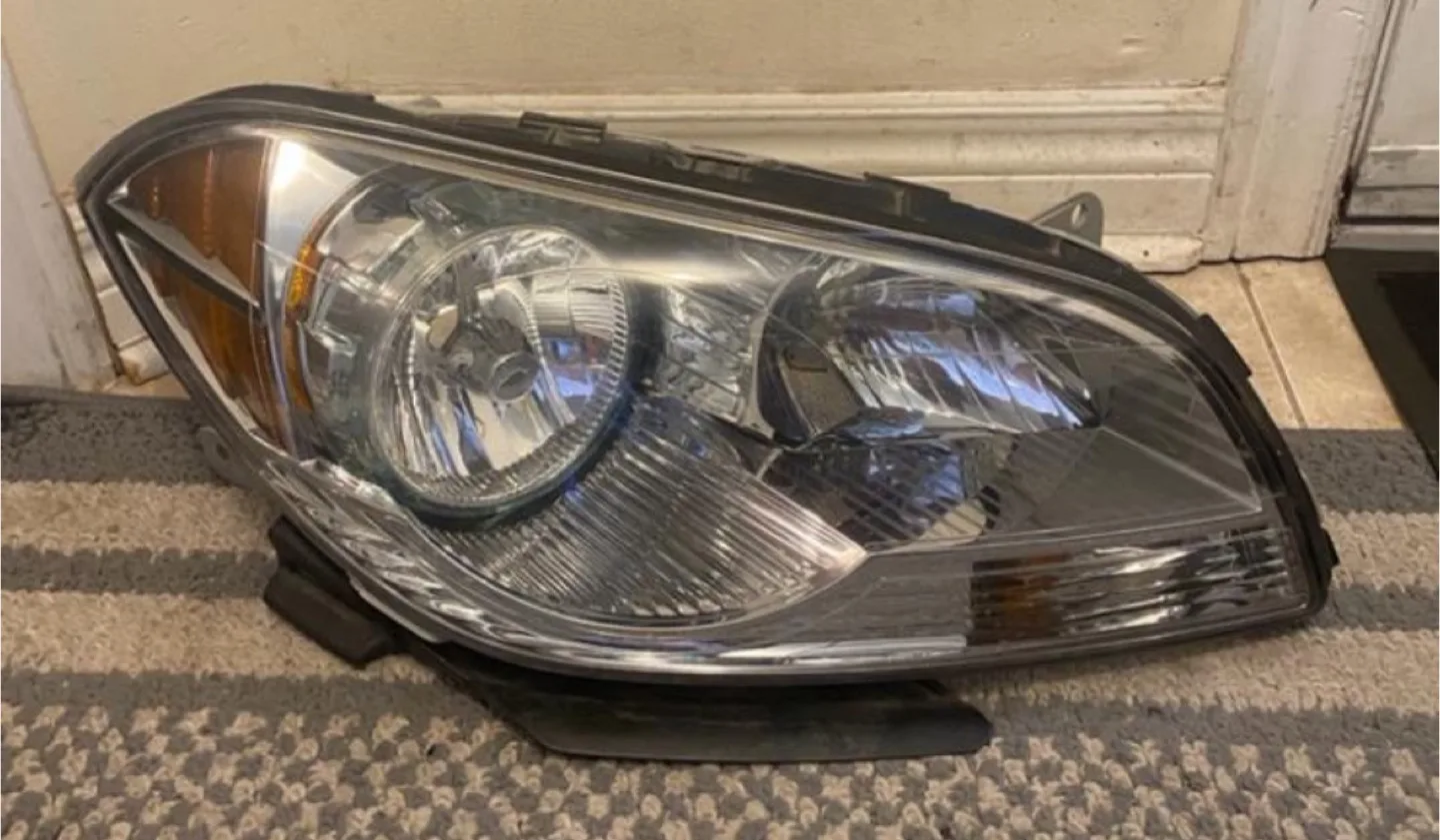 Chevrolet Malibu Headlights thumbnail