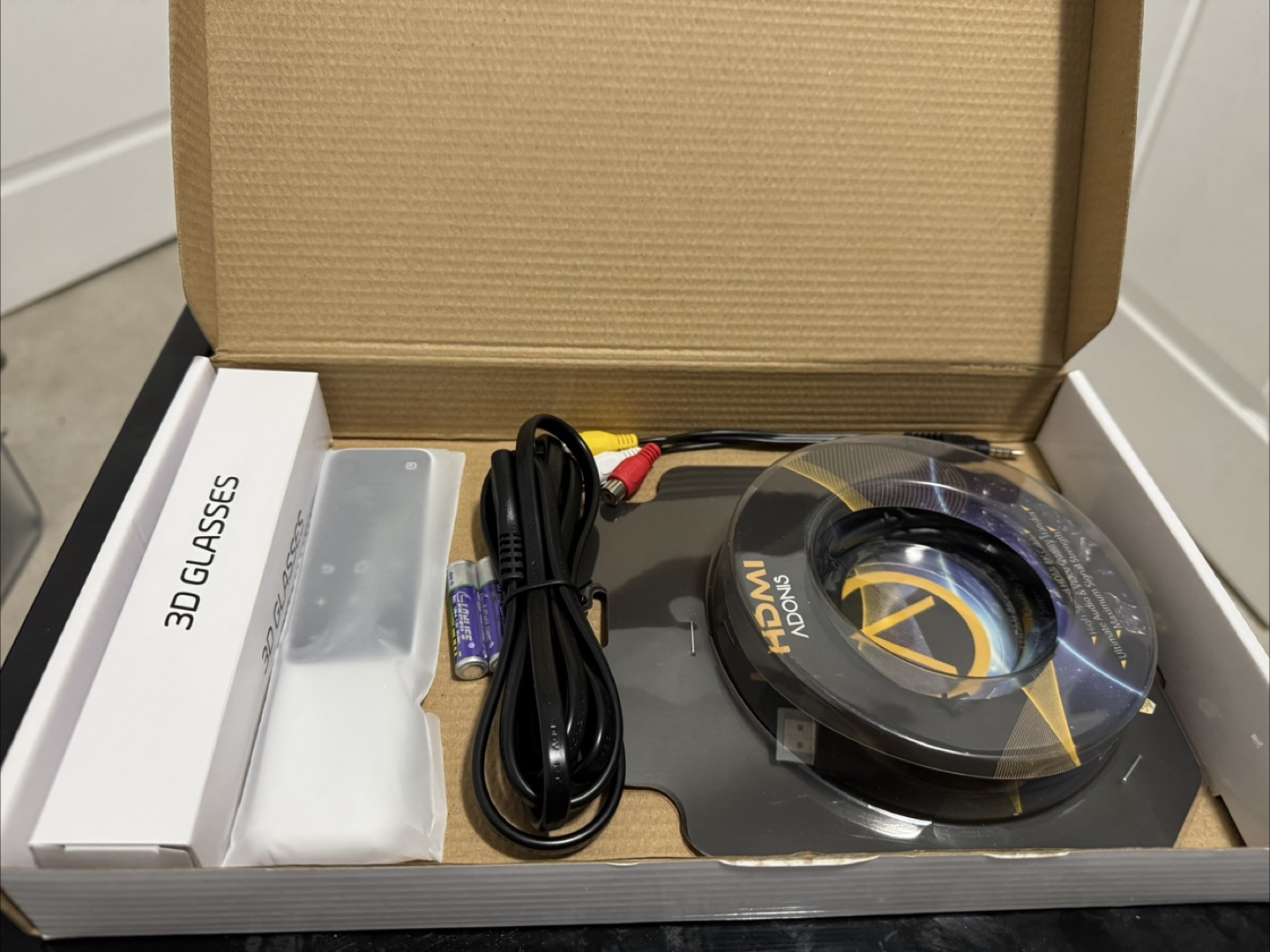 Adonis Projector & 72" Auto-Lock Screen - Like New! - photo 3