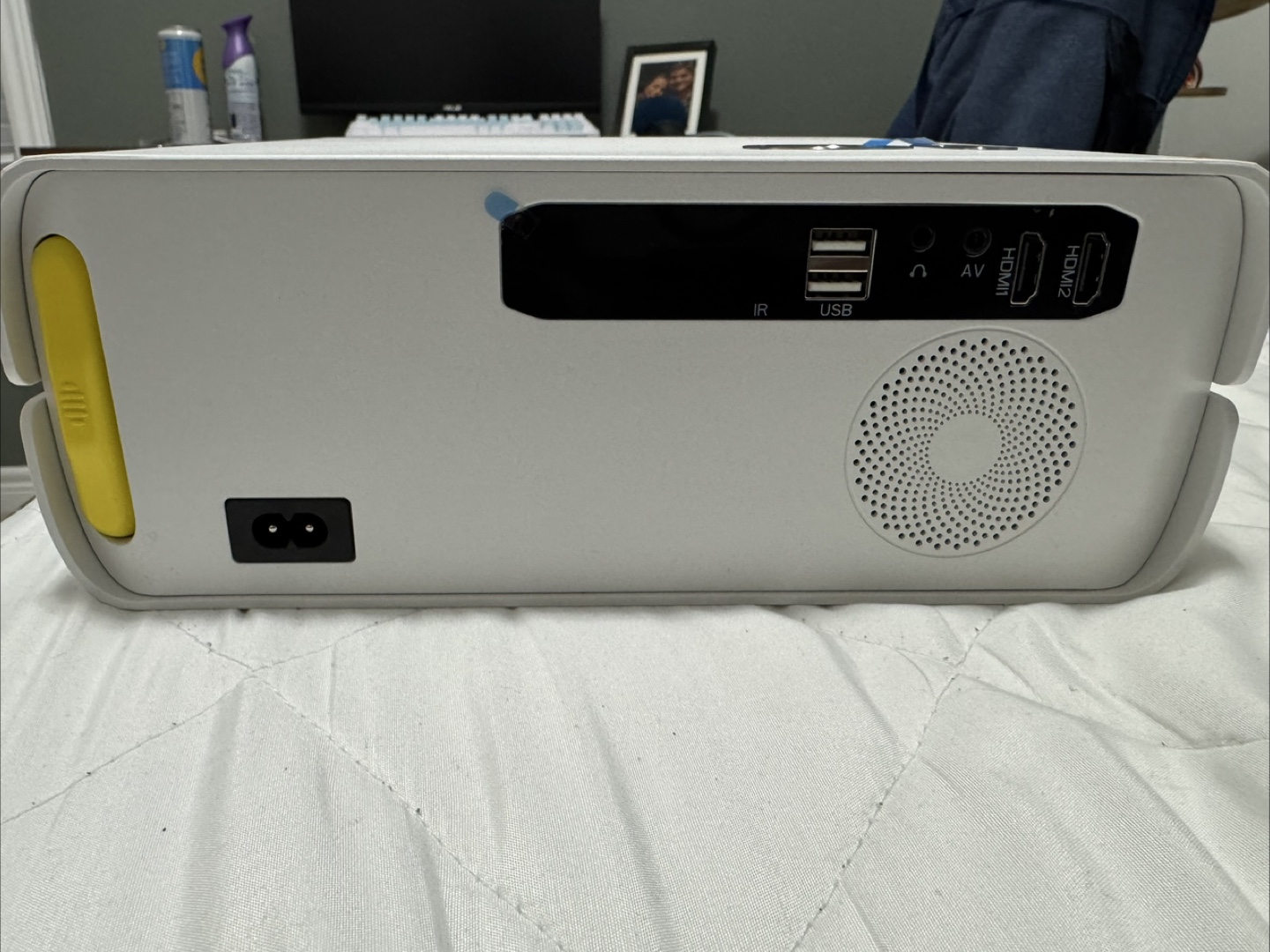 Adonis Projector & 72" Auto-Lock Screen - Like New! - photo 2