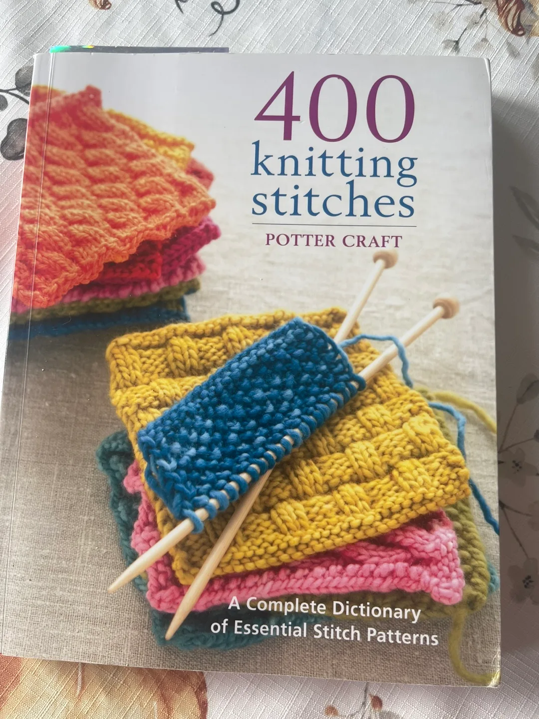 400 Knitting Stitches by Potter Craft thumbnail