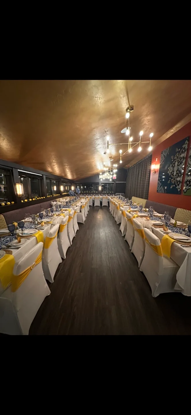 30 PCS Chair Covers with Gold Yellow Sash image indicator(4)