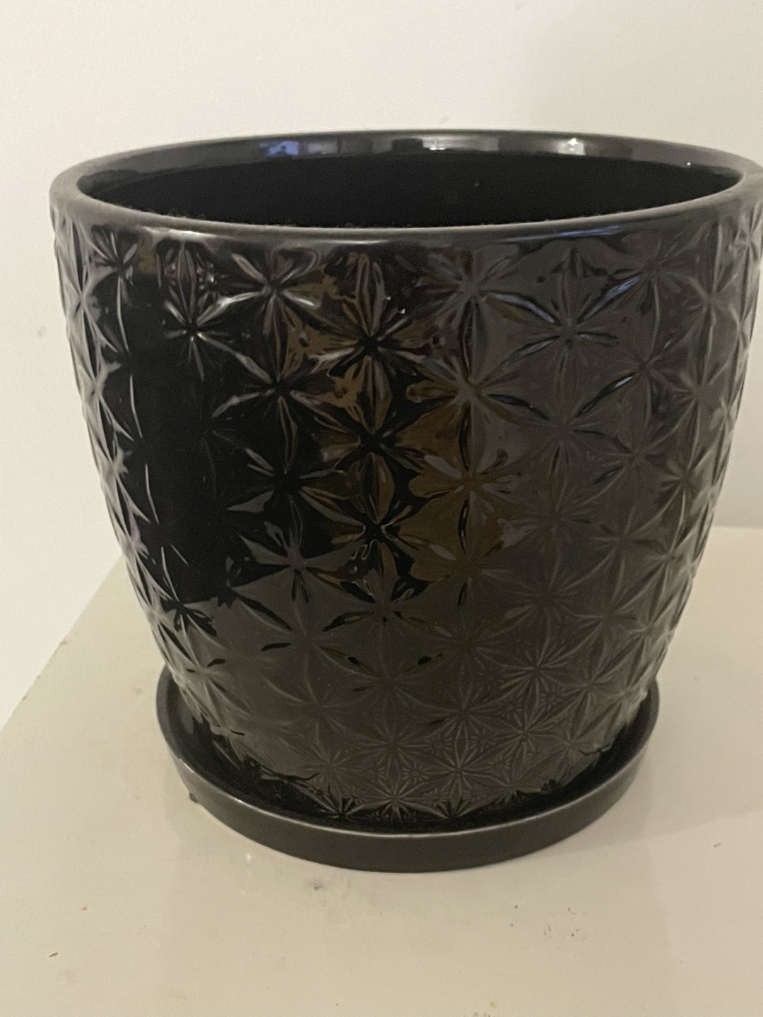 Black Patterned Plant Pot with Saucer - photo 2