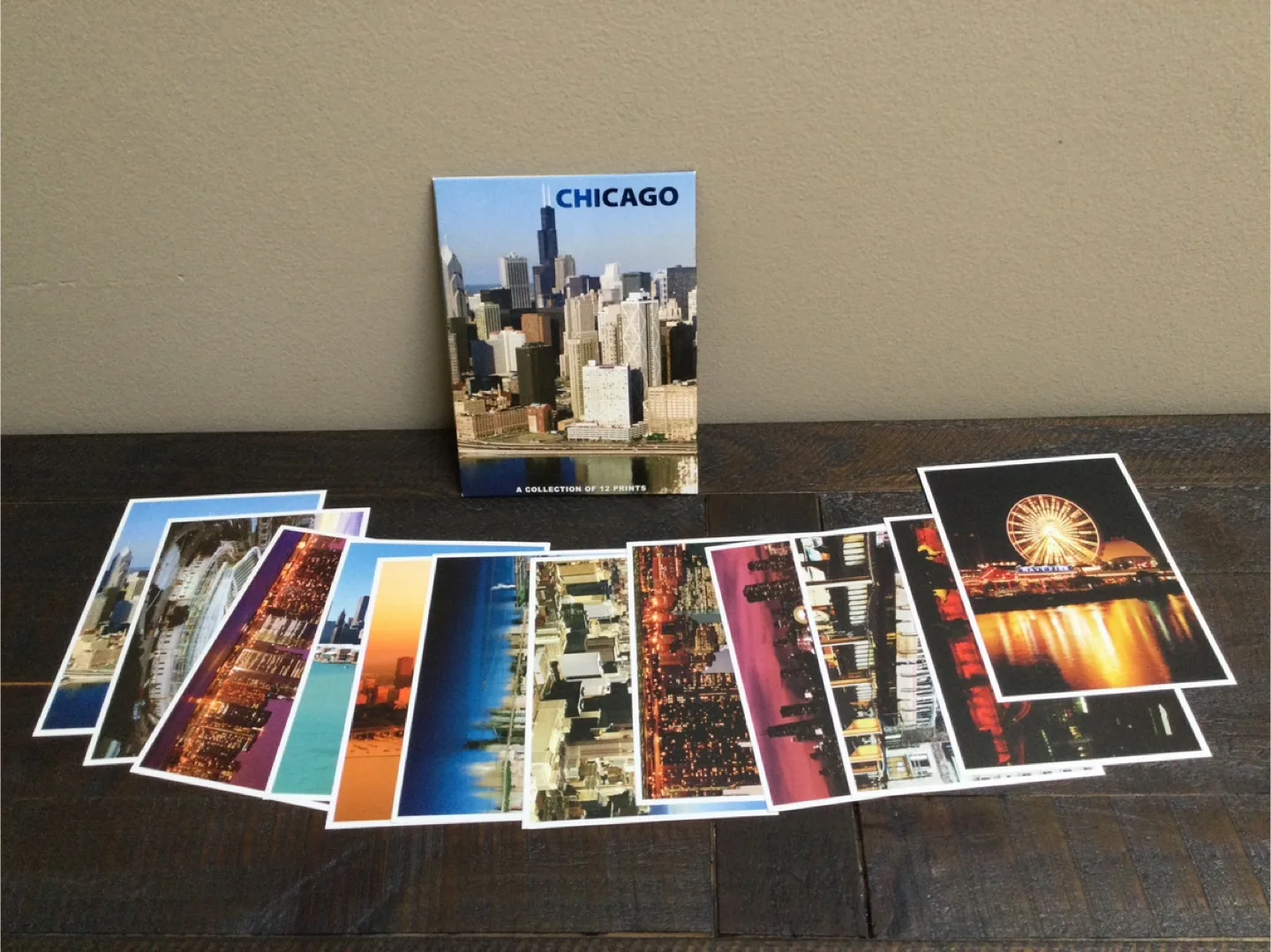 🇨🇦Free Chicago post cards 12 Prints thumbnail