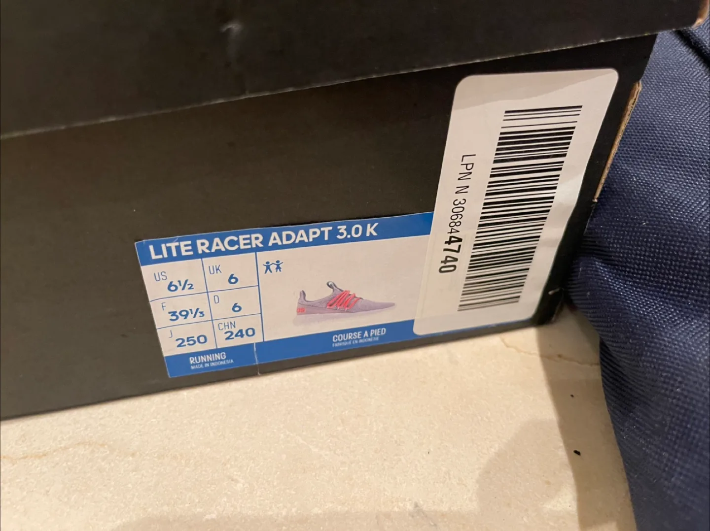 Adidas Lite Racer Adapt 3.0 K, US 6 1/3 NWT image indicator(3)