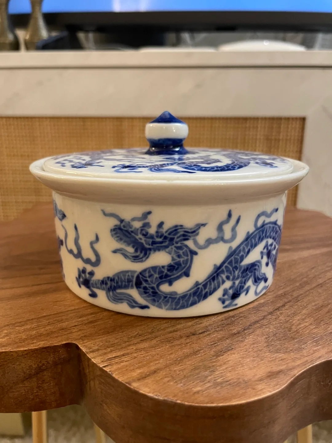 China Pottery Taiwan Dragon Bowl thumbnail