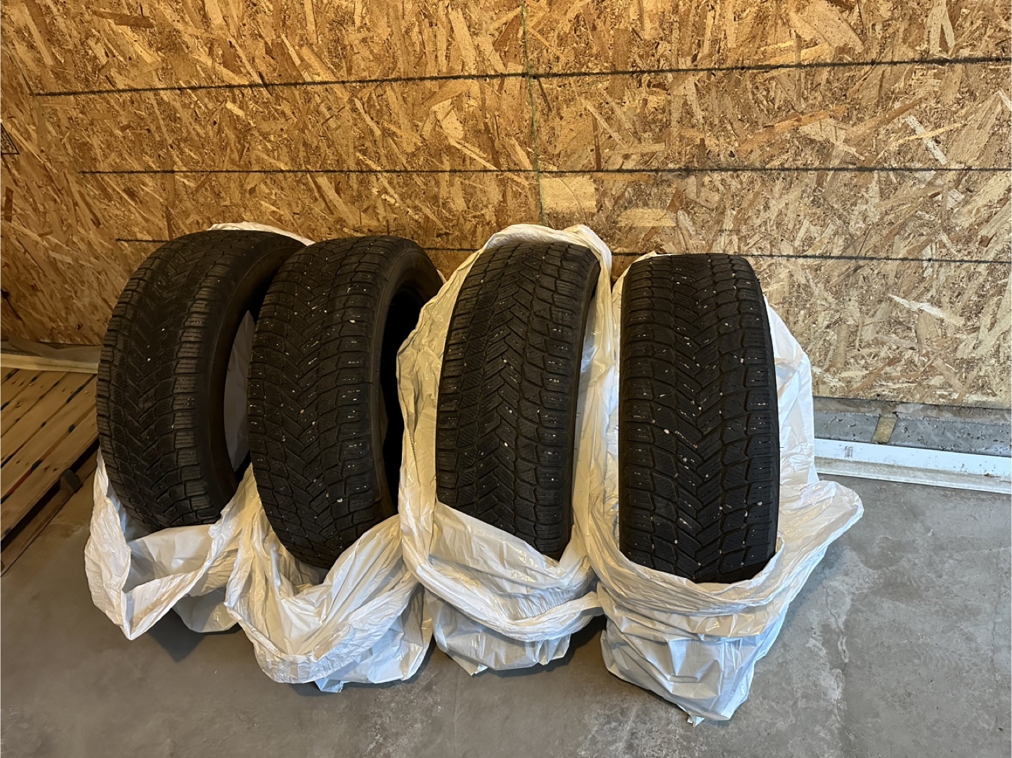 Michelin 235/55R19 Winter Tires - Set of 4