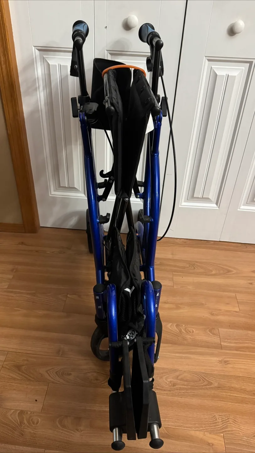 Hugo Navigator 2.0 Rollator Walker - Blue image indicator(9)