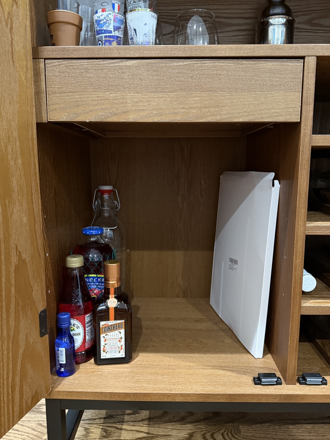 Bar Cabinet with Wine Storage - photo 5