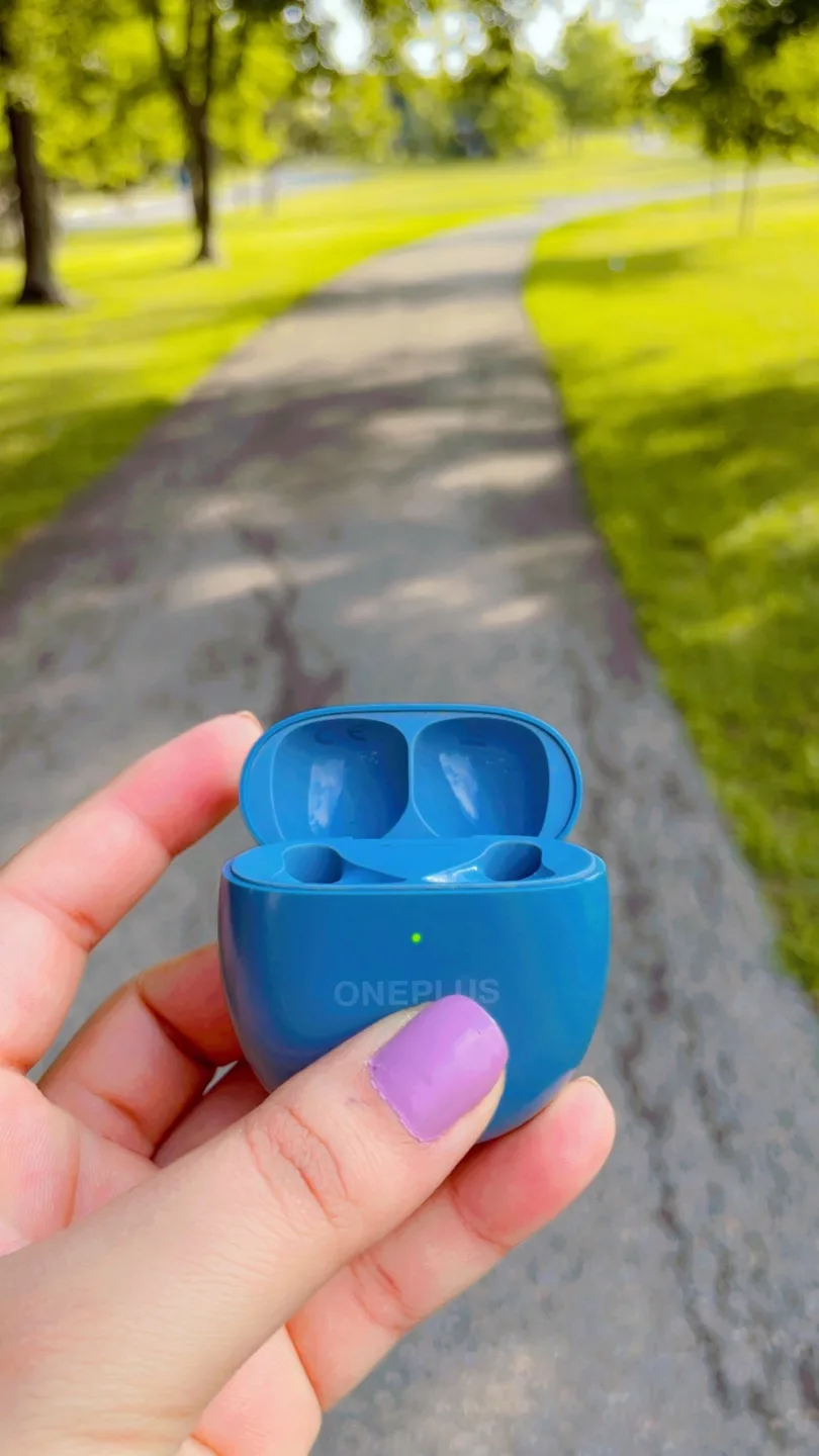 OnePlus Nord Buds 2r - Blue image indicator(3)