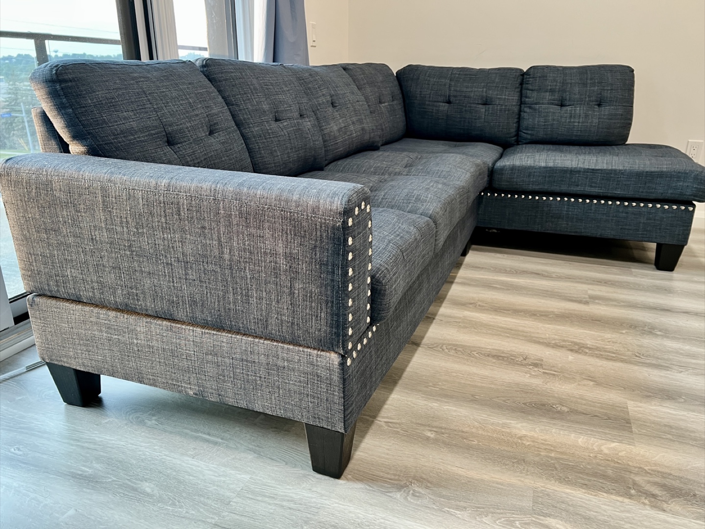 Sofa - Great Condition - photo 5
