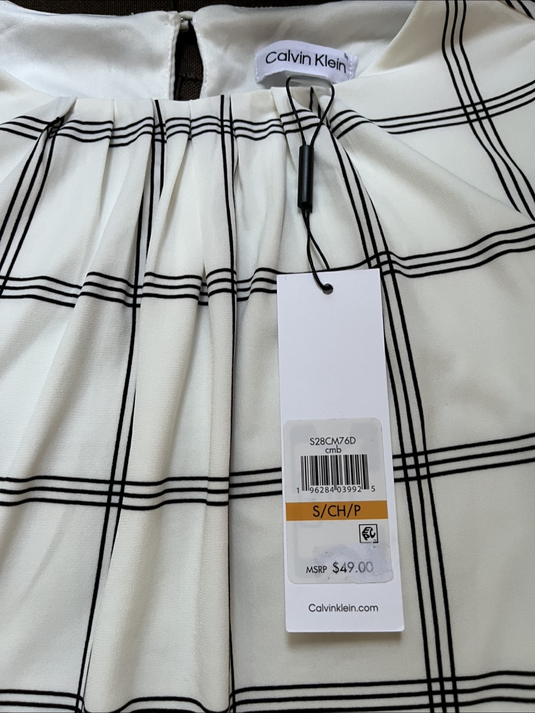 Brand new Calvin Klein Plaid Sleeveless Top - Size S - photo 3