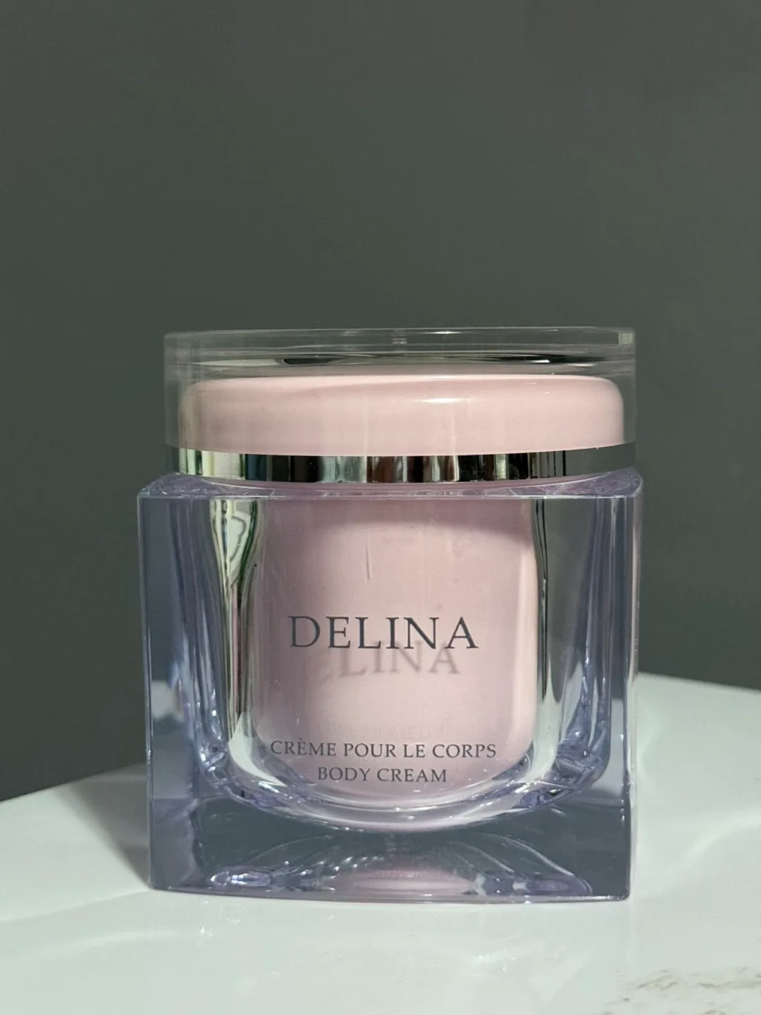 Delina body cream image indicator(4)
