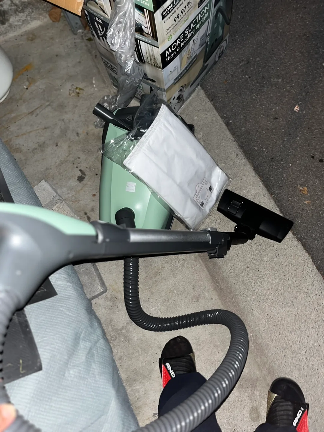 Kenmore 400 Series Canister Vacuum image indicator(3)