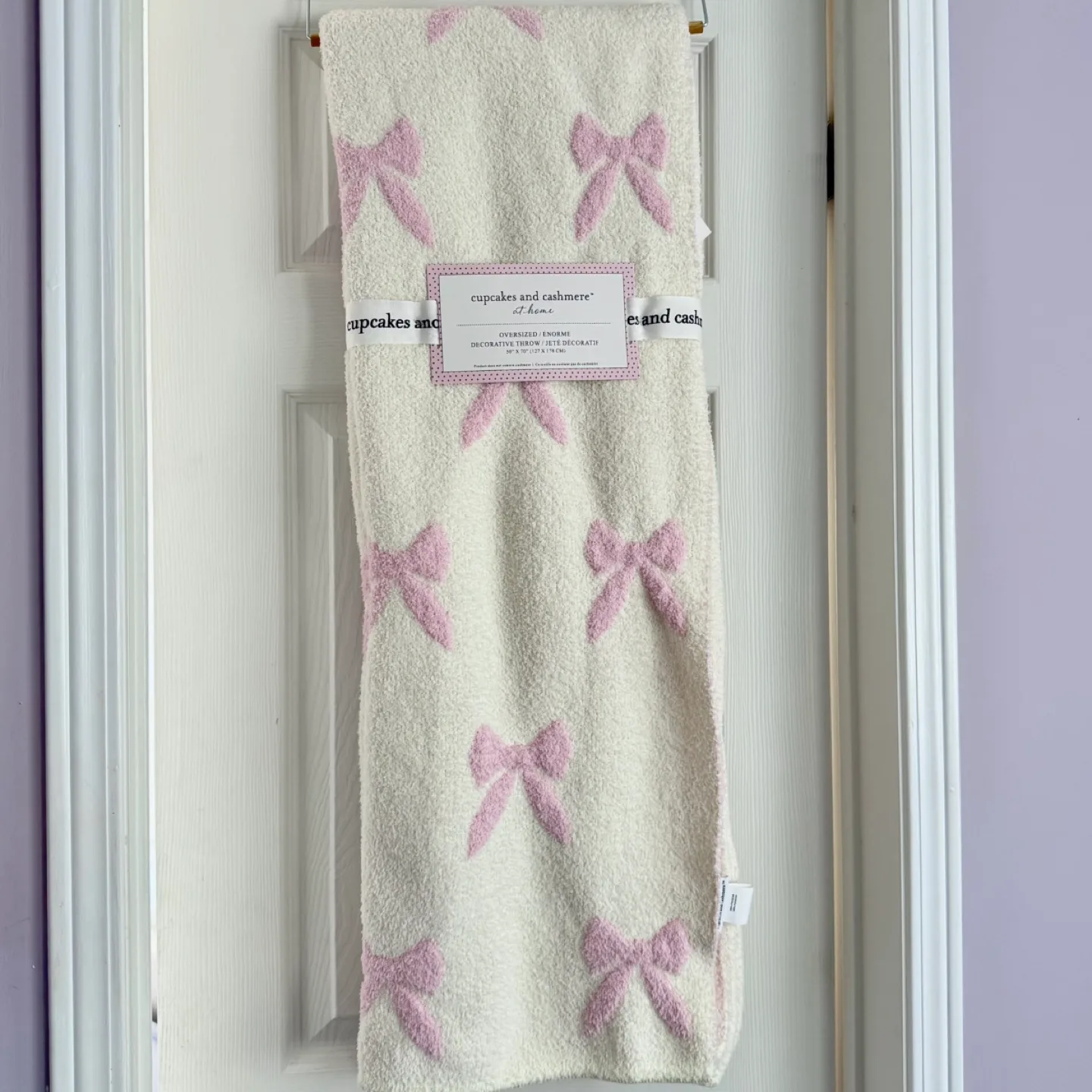 New Cupcakes & Cashmere Decorative Bow Throw Oversized thumbnail