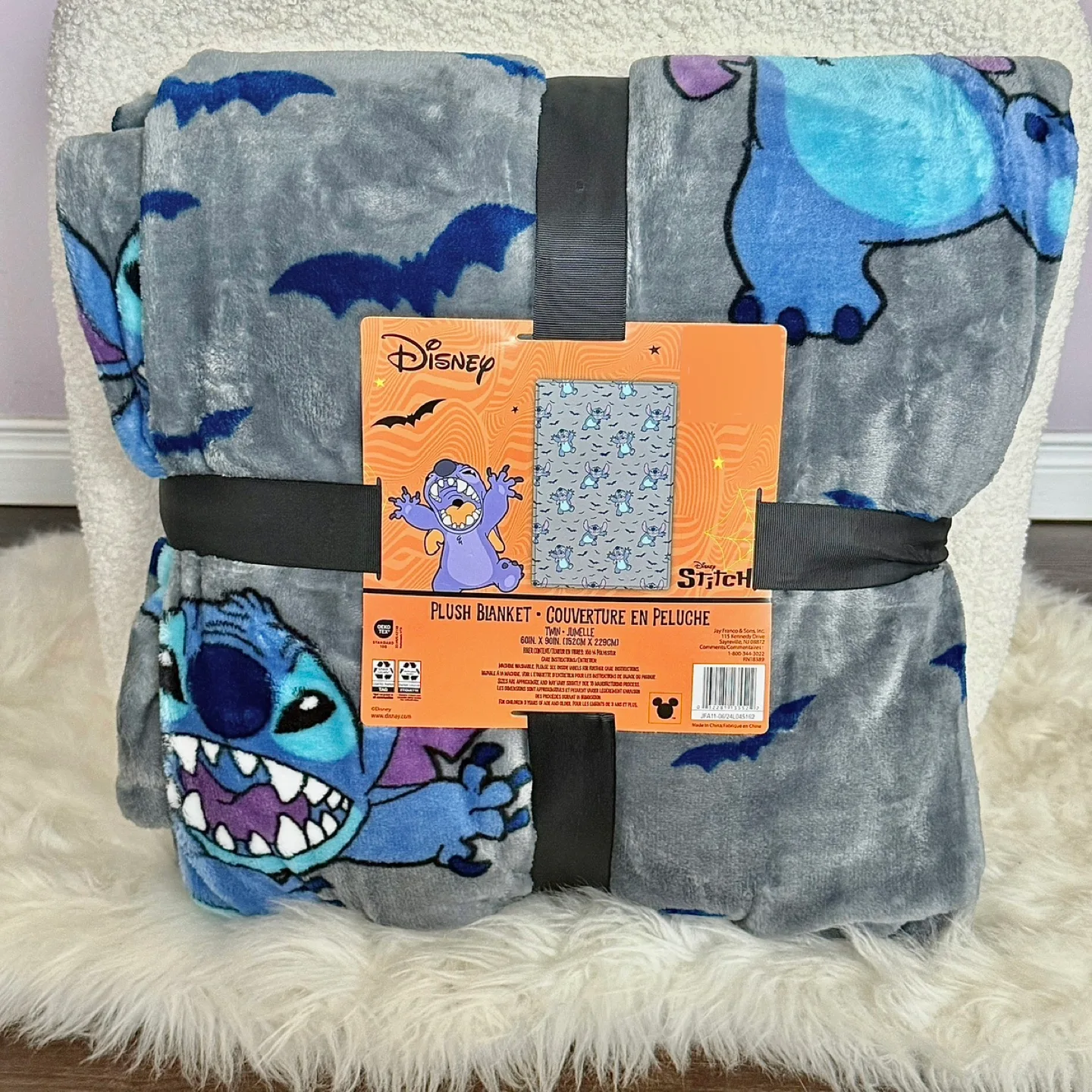 New Stitch with Bats Disney Halloween Plush Blanket (Twin Size) thumbnail