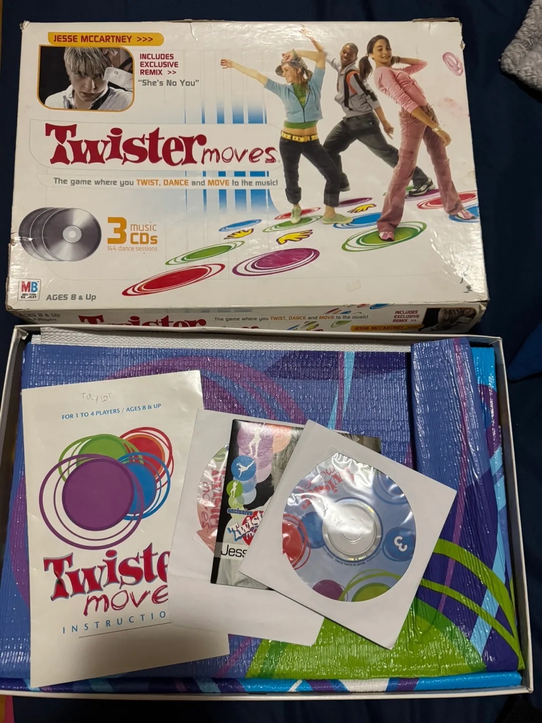 Twister Moves Game with Jesse McCartney Remix thumbnail