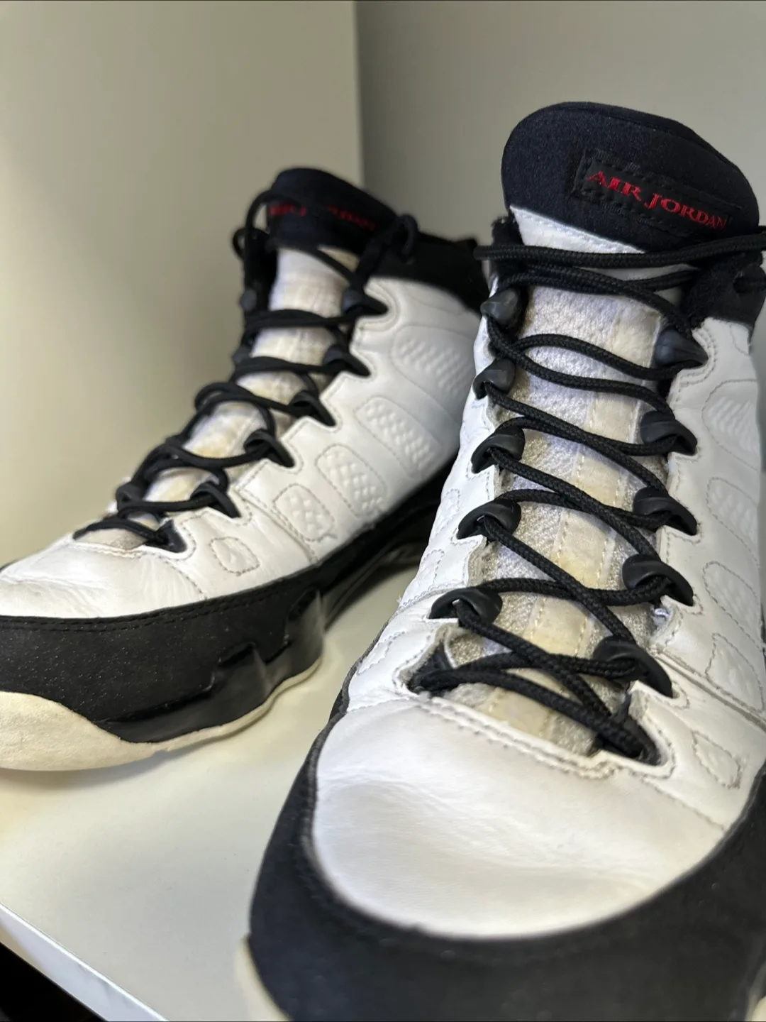 Air Jordan 8 Retro White/Black image indicator(6)