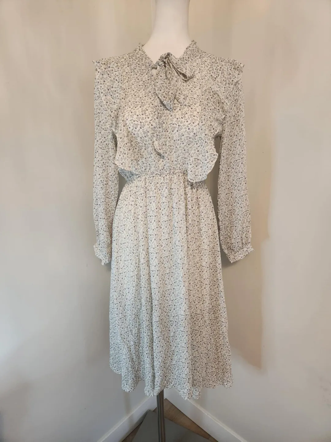 Hua Nill Floral Print Dress thumbnail