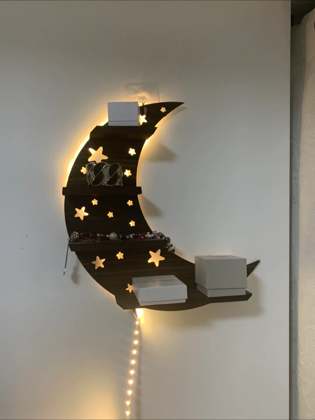 ‼️MOVING SALE‼️Crescent Moon Shelf with Light-up Stars image indicator(2)
