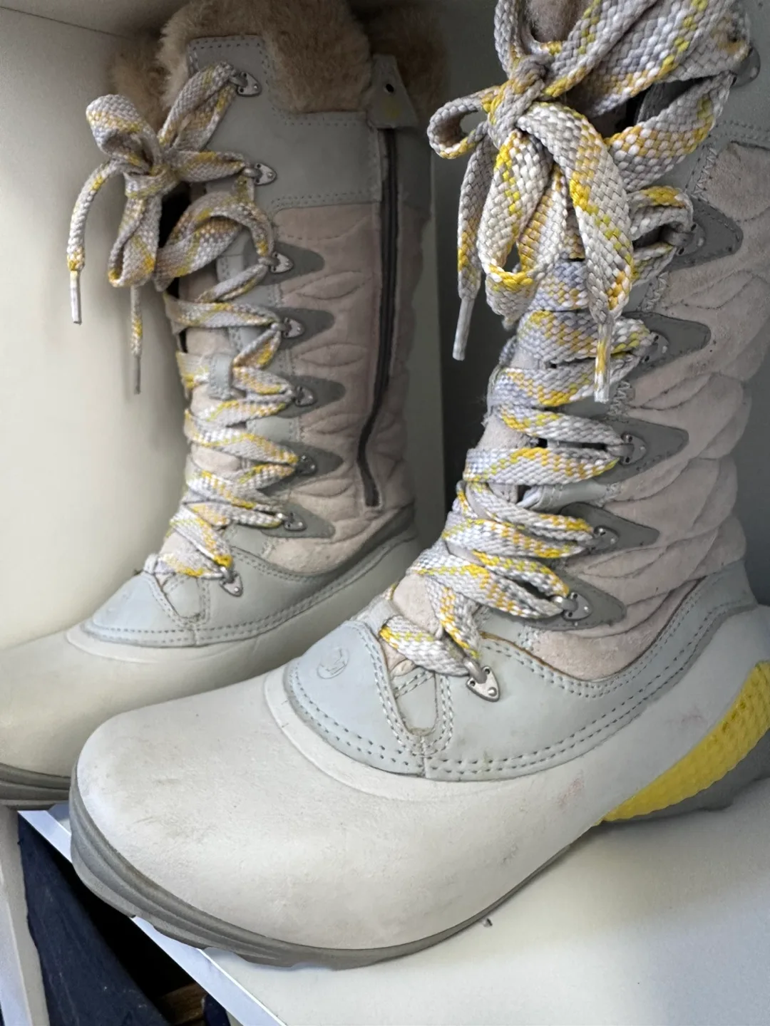 Merrell Winter Boots thumbnail