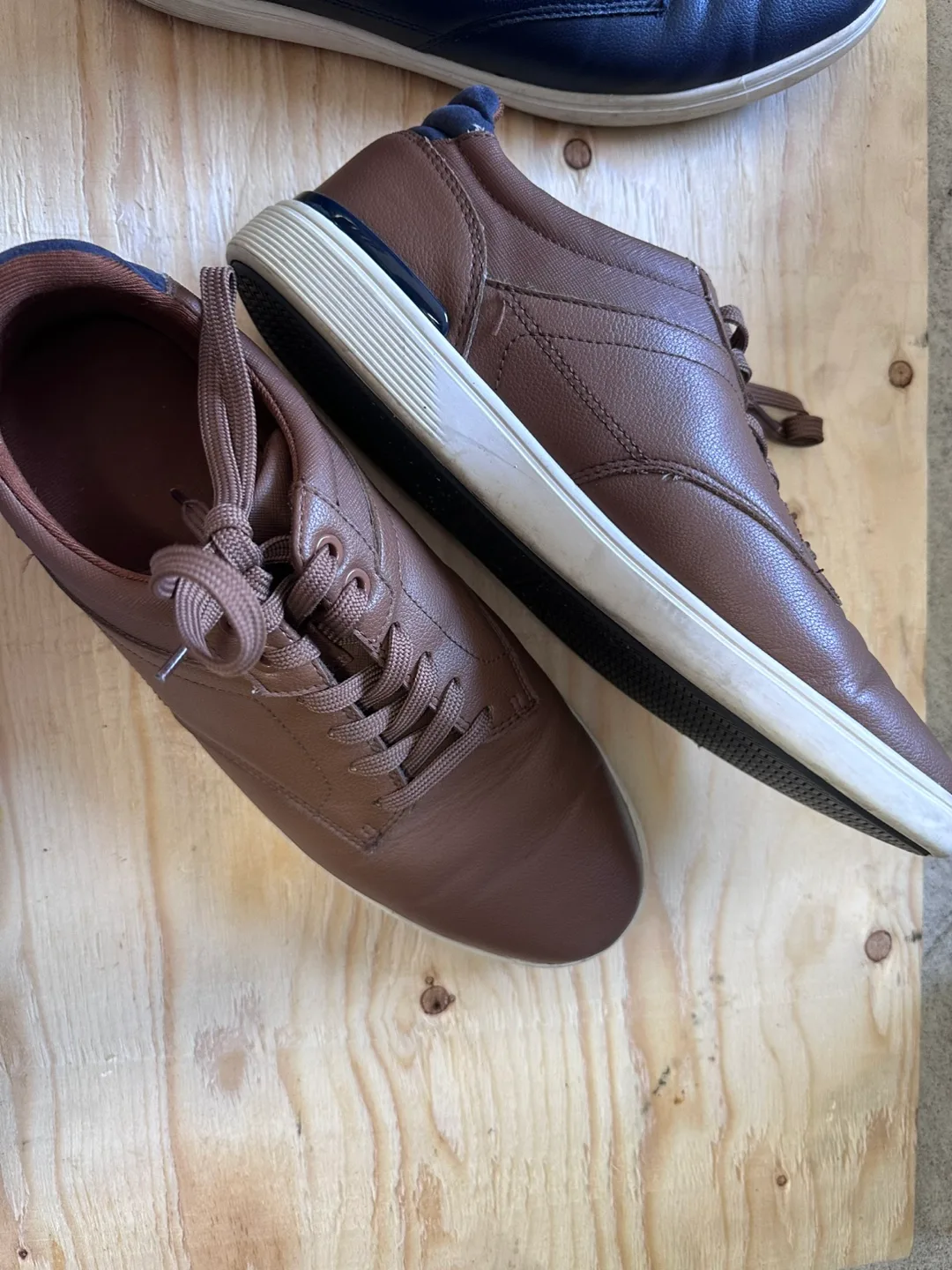 Men's Brown and dark blue Leather Casual Shoes thumbnail