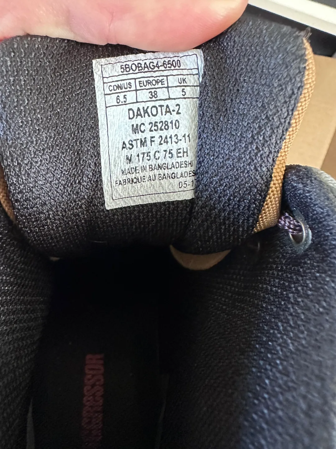 Work Boots steel toe- Size 6.5(8 size) image indicator(3)