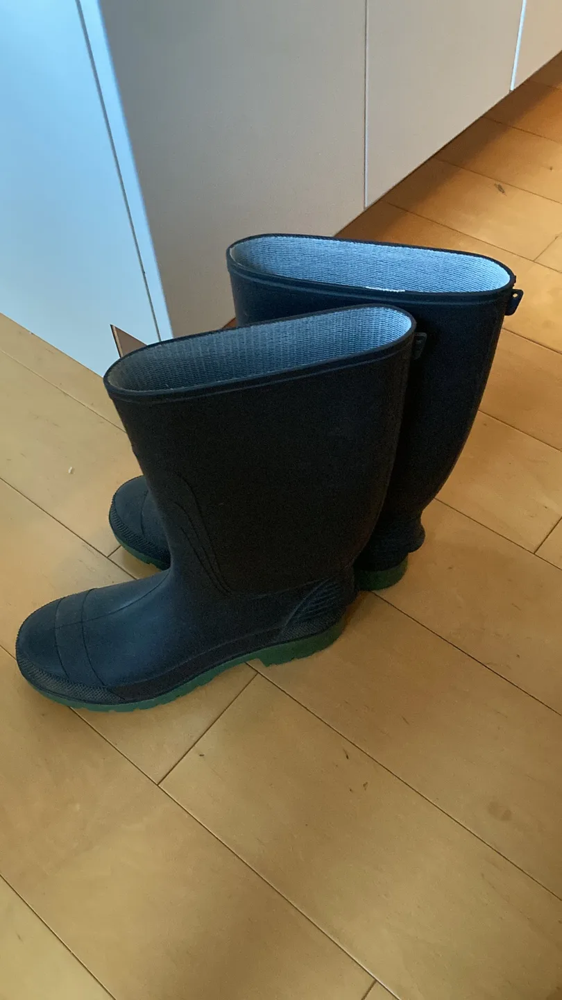 Gum boots / Wellingtons thumbnail