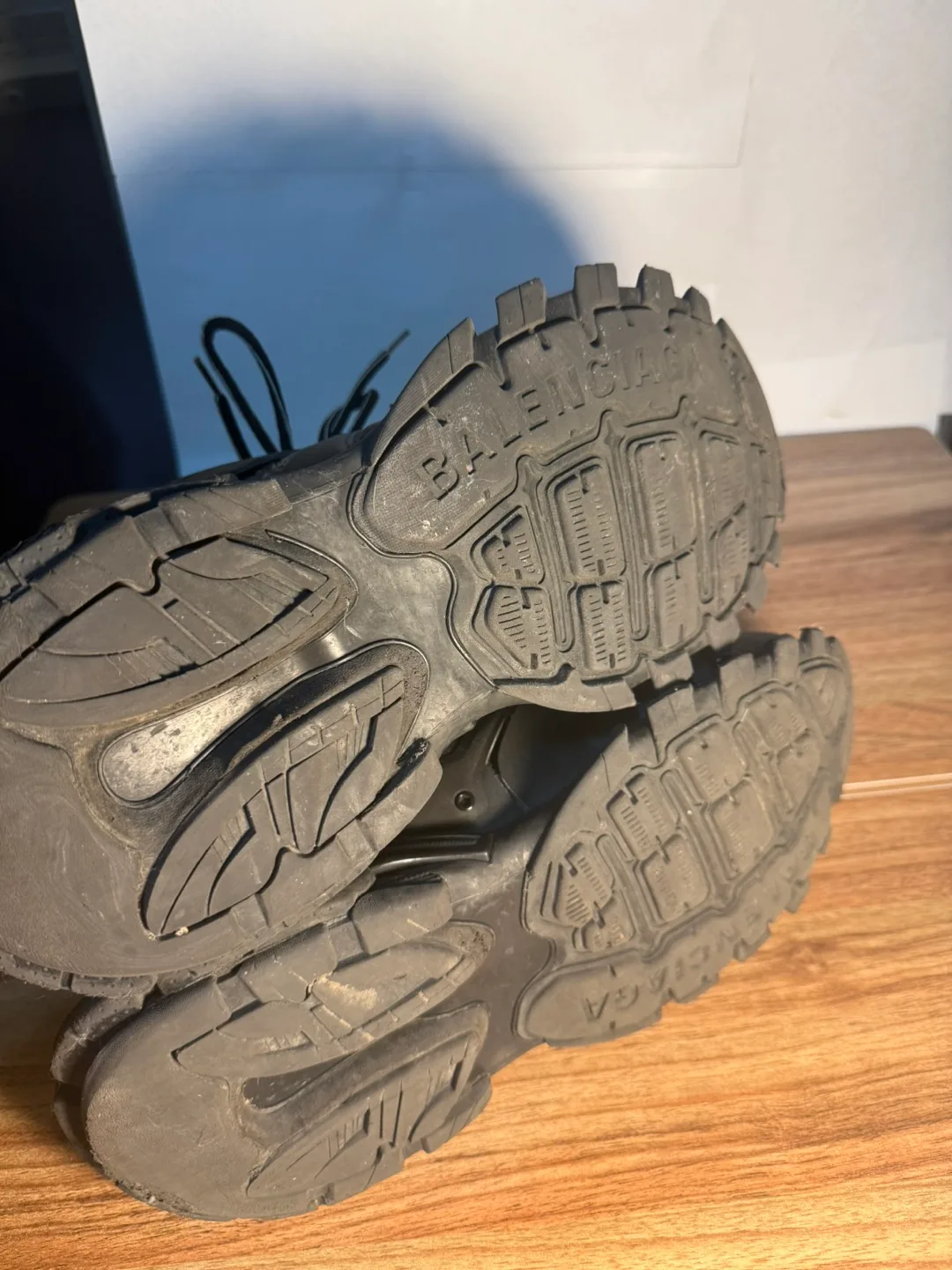 Balenciaga Track Sneakers - Size 42/9 image indicator(7)