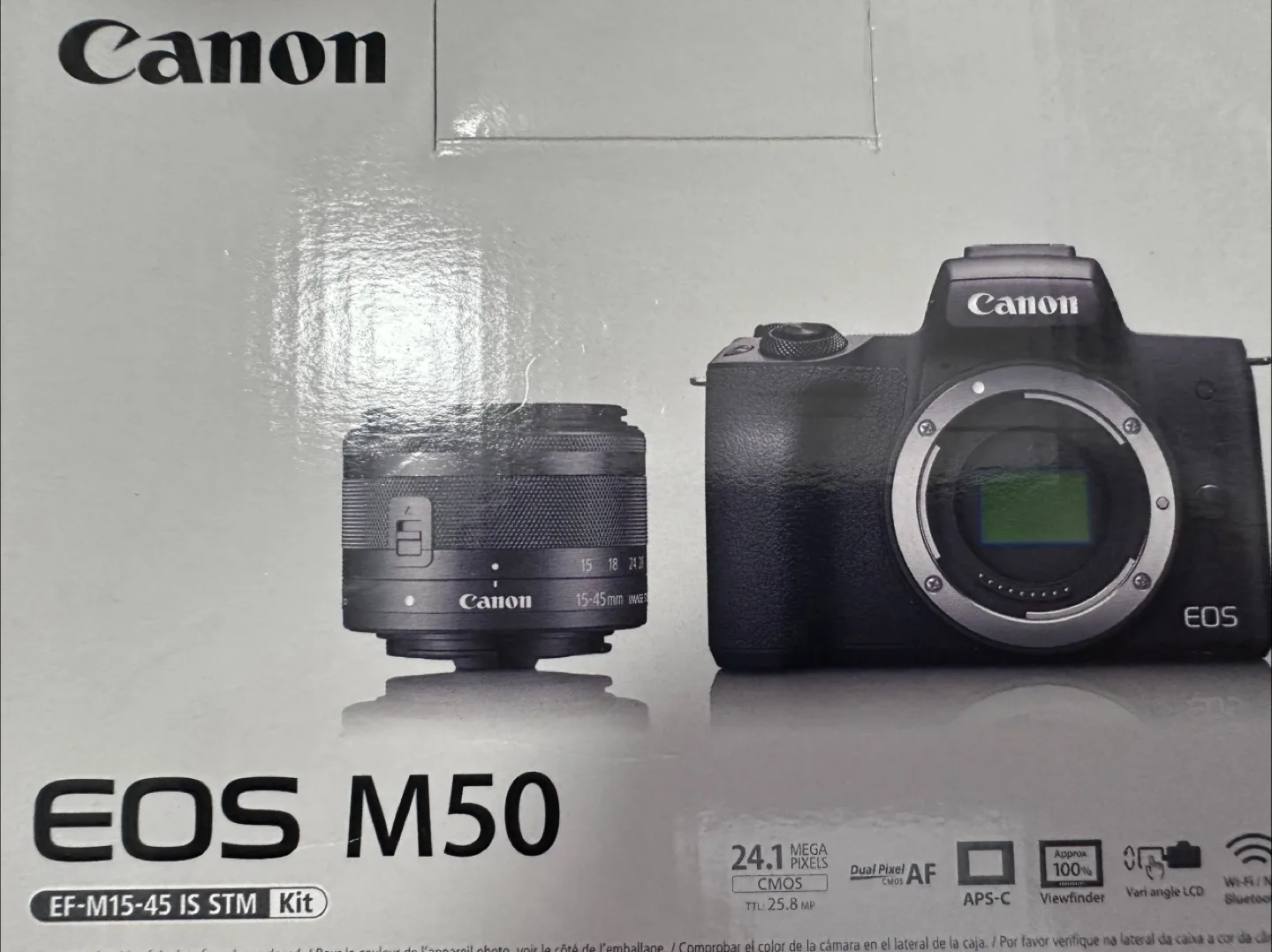 Canon EOS M50 Camera with EF-M 15-45mm Lens thumbnail