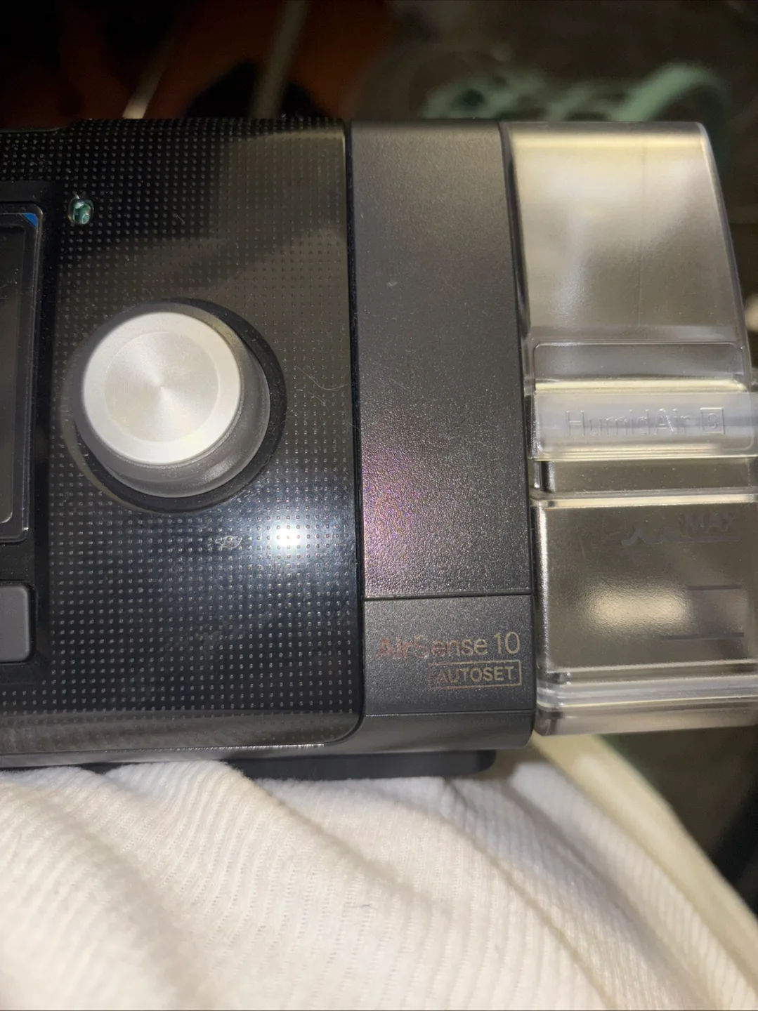 ResMed AirSense 10 AutoSet CPAP Machine image indicator(2)