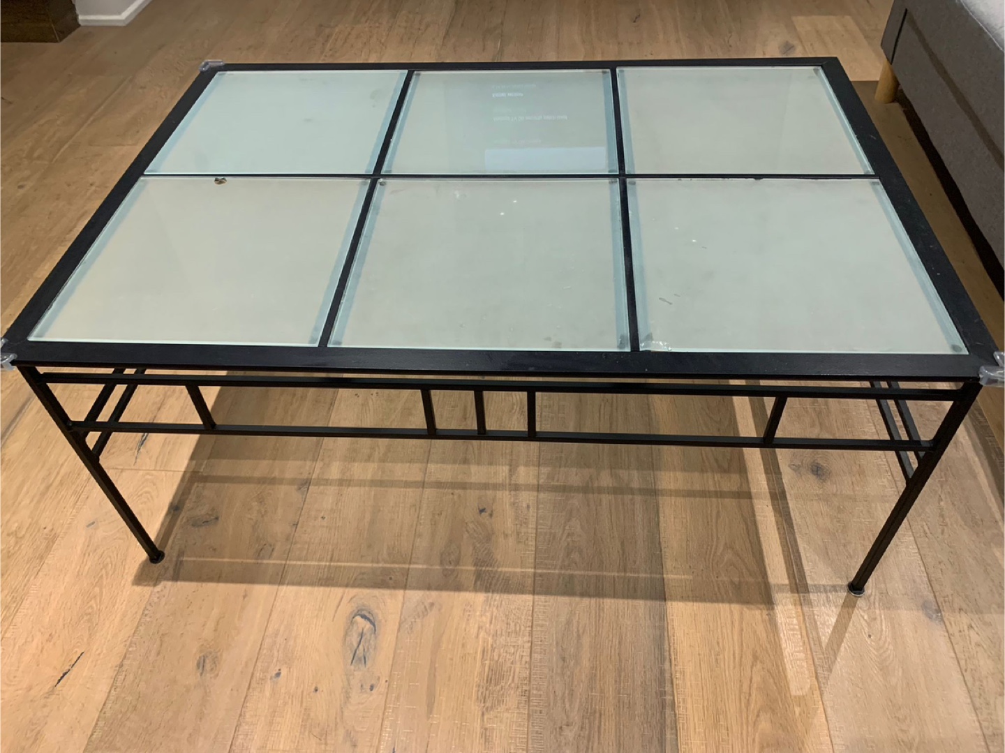 Free - Glass Top Coffee Table - Black Frame