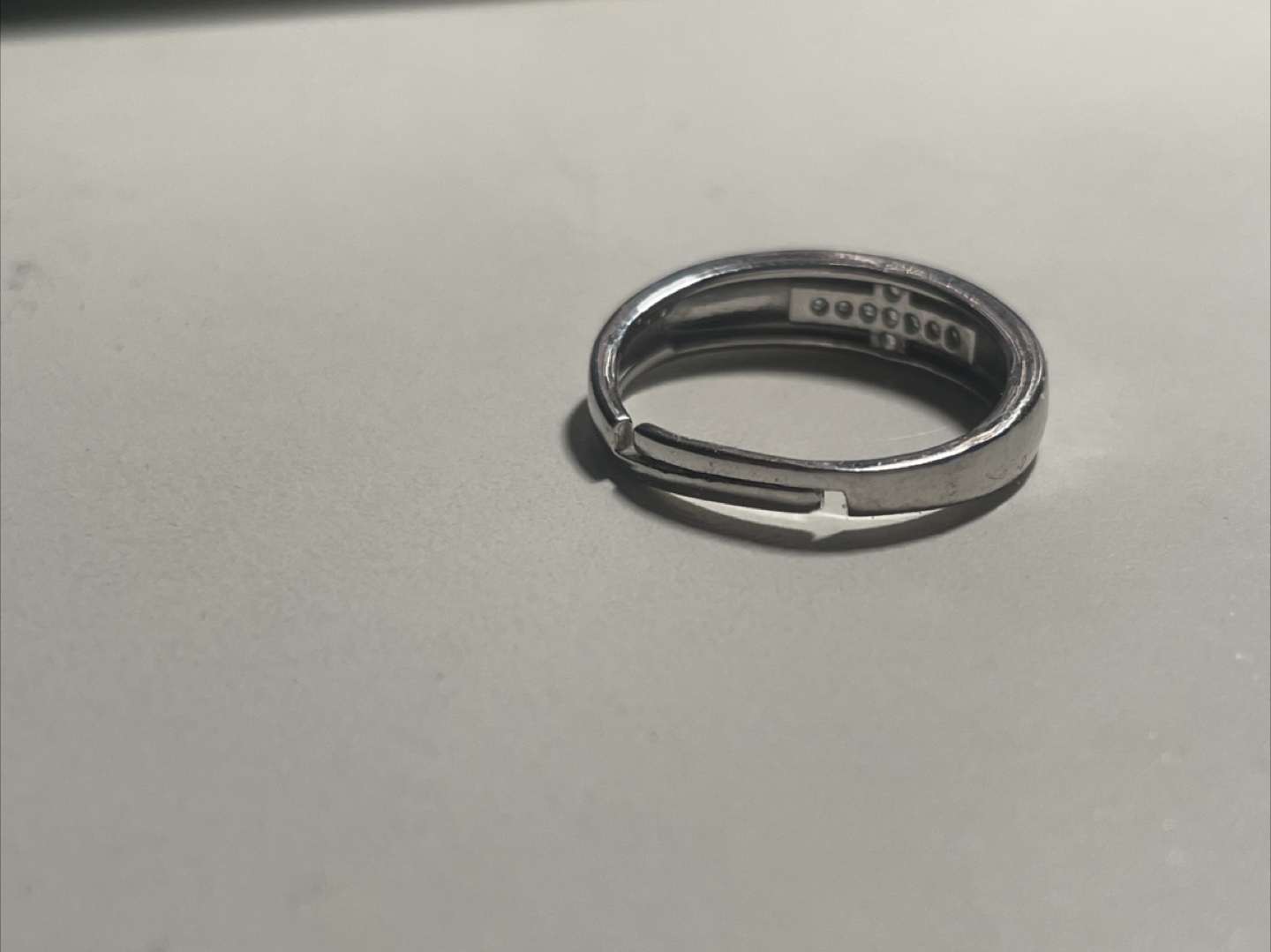 Please Help – Lost My Mother’s Ring - photo 2