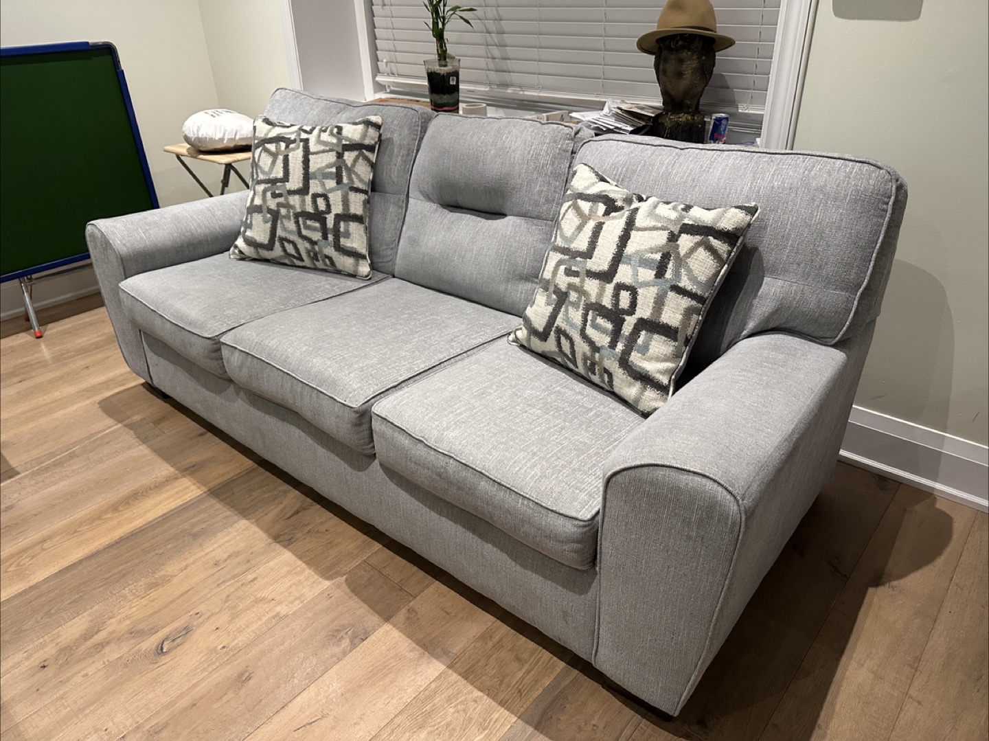Modern 3-Seater Sofa – Light Grey Fabric