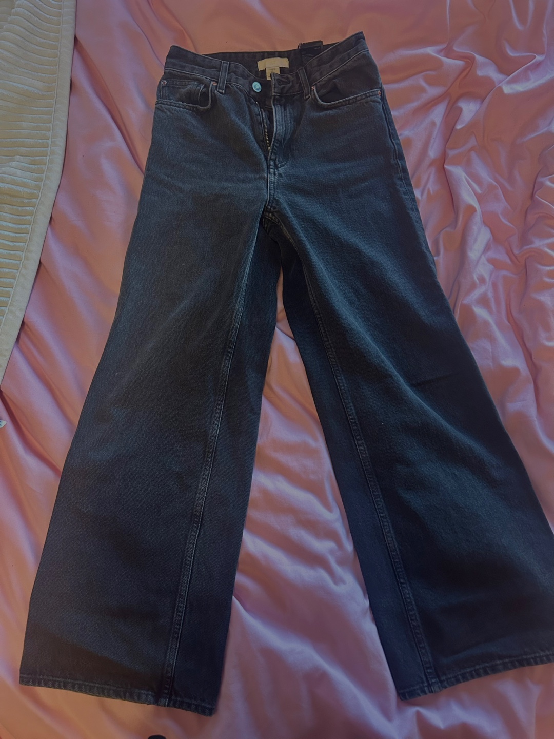 H&M Black Baggy Jeans - Size 4 - photo 3