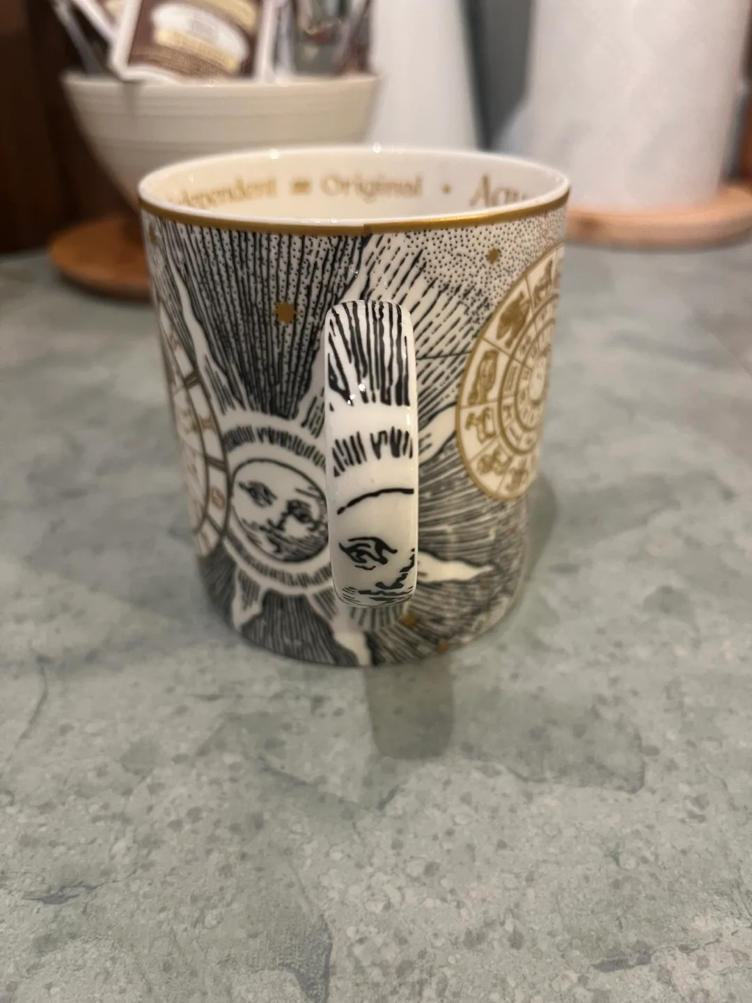 Easy Life Aquarius Zodiac Mug image indicator(3)