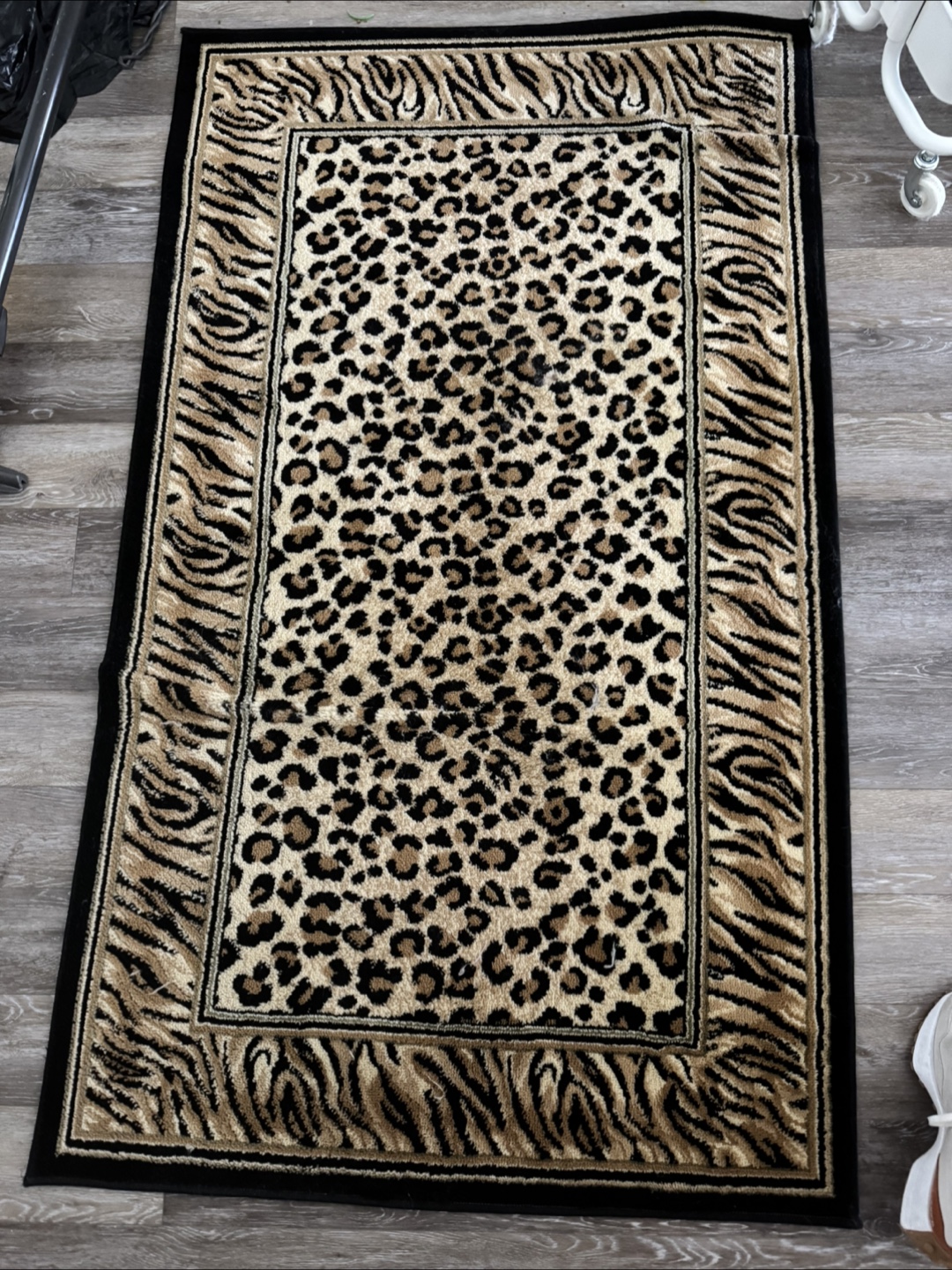 Animal Print Area Rug - photo 2