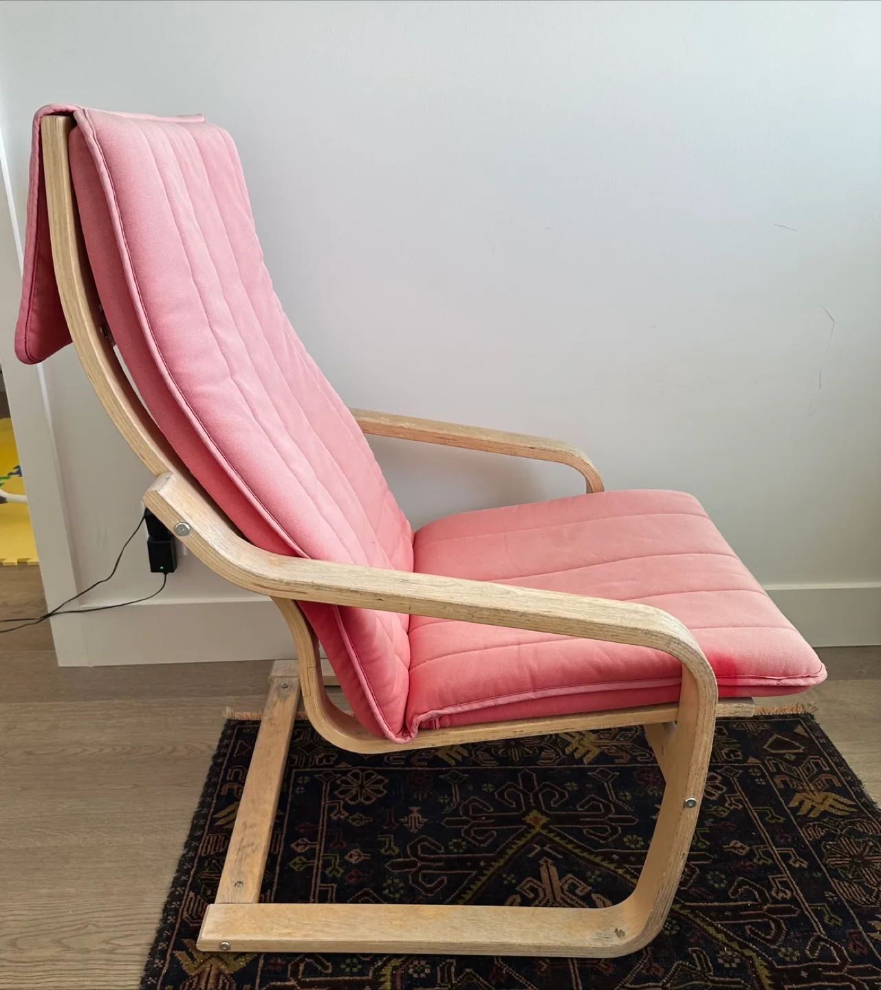 IKEA Poang Rocking Chair image indicator(2)