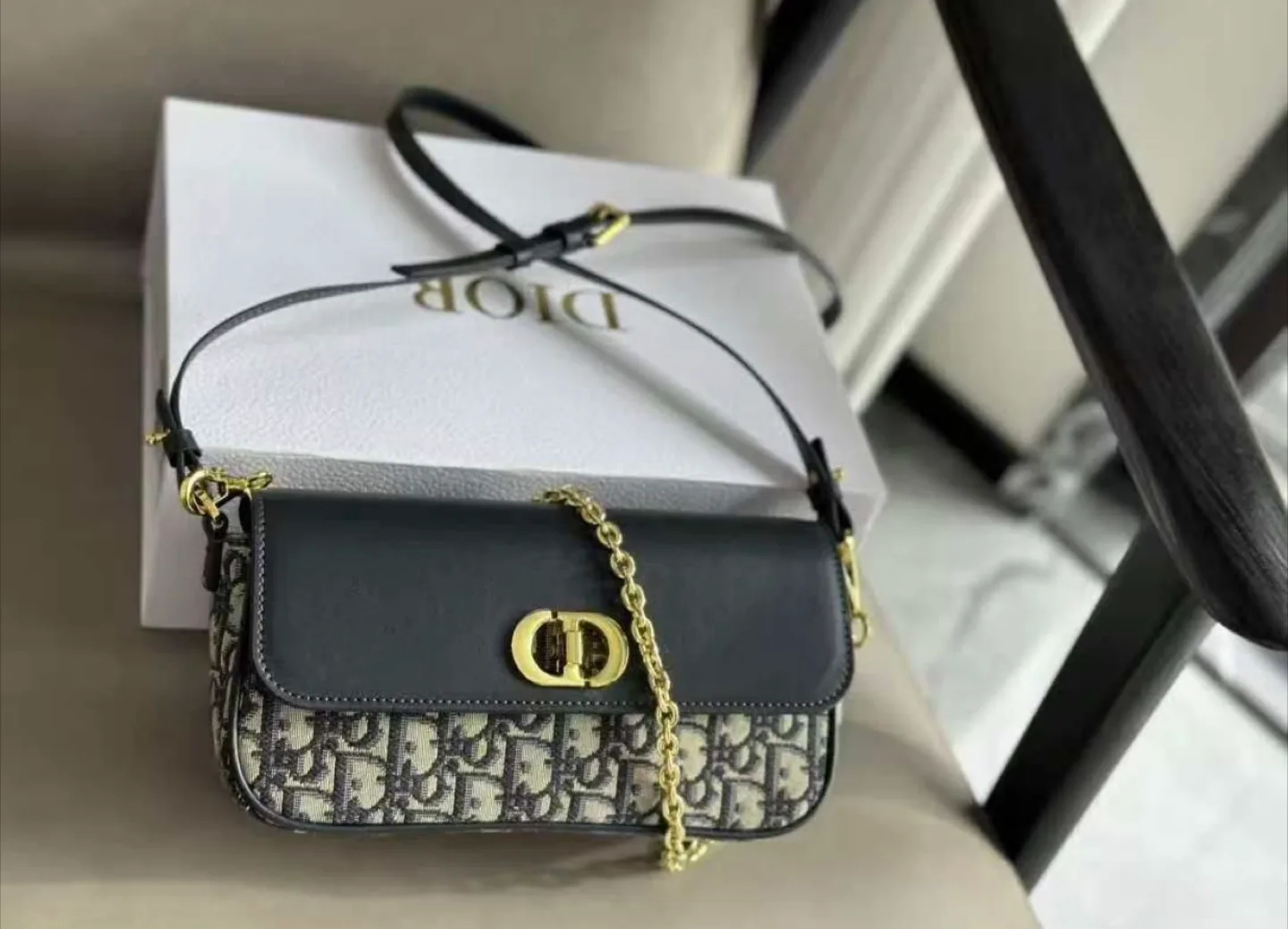 Dior Bobby East-West Bag thumbnail