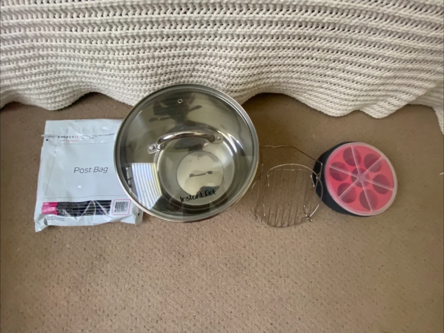 Accessories-Instant Pot Duo 7-in-1 Electric Pressure Cooker image indicator(2)