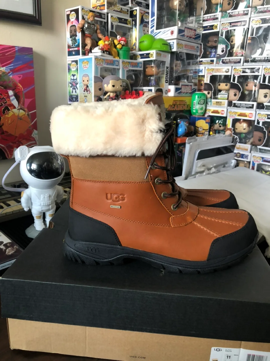 UGG M Butte Boots - Size 11 thumbnail
